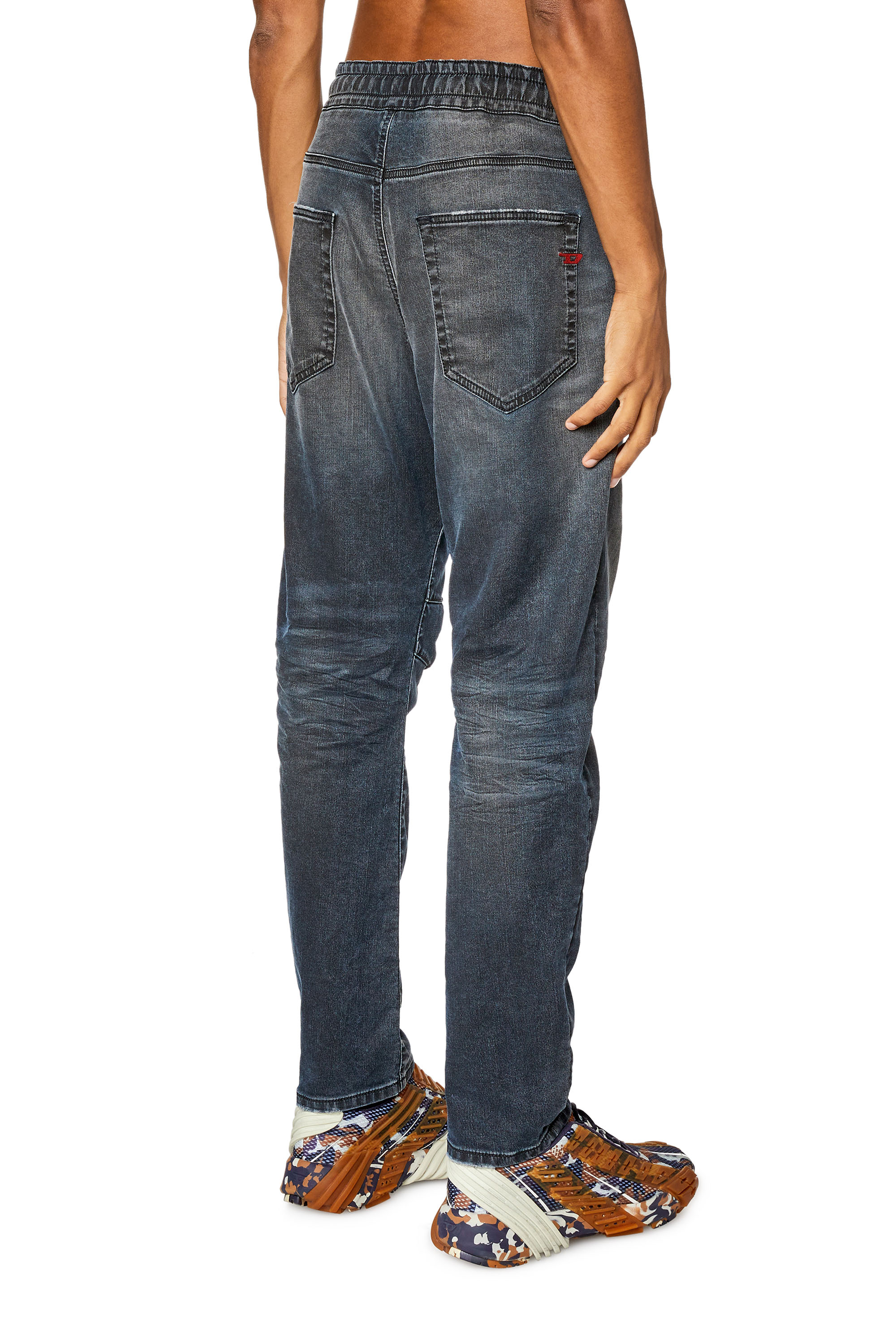 Diesel - Tapered D-Amage JoggJeans® 068EX, Azul Oscuro - Image 2
