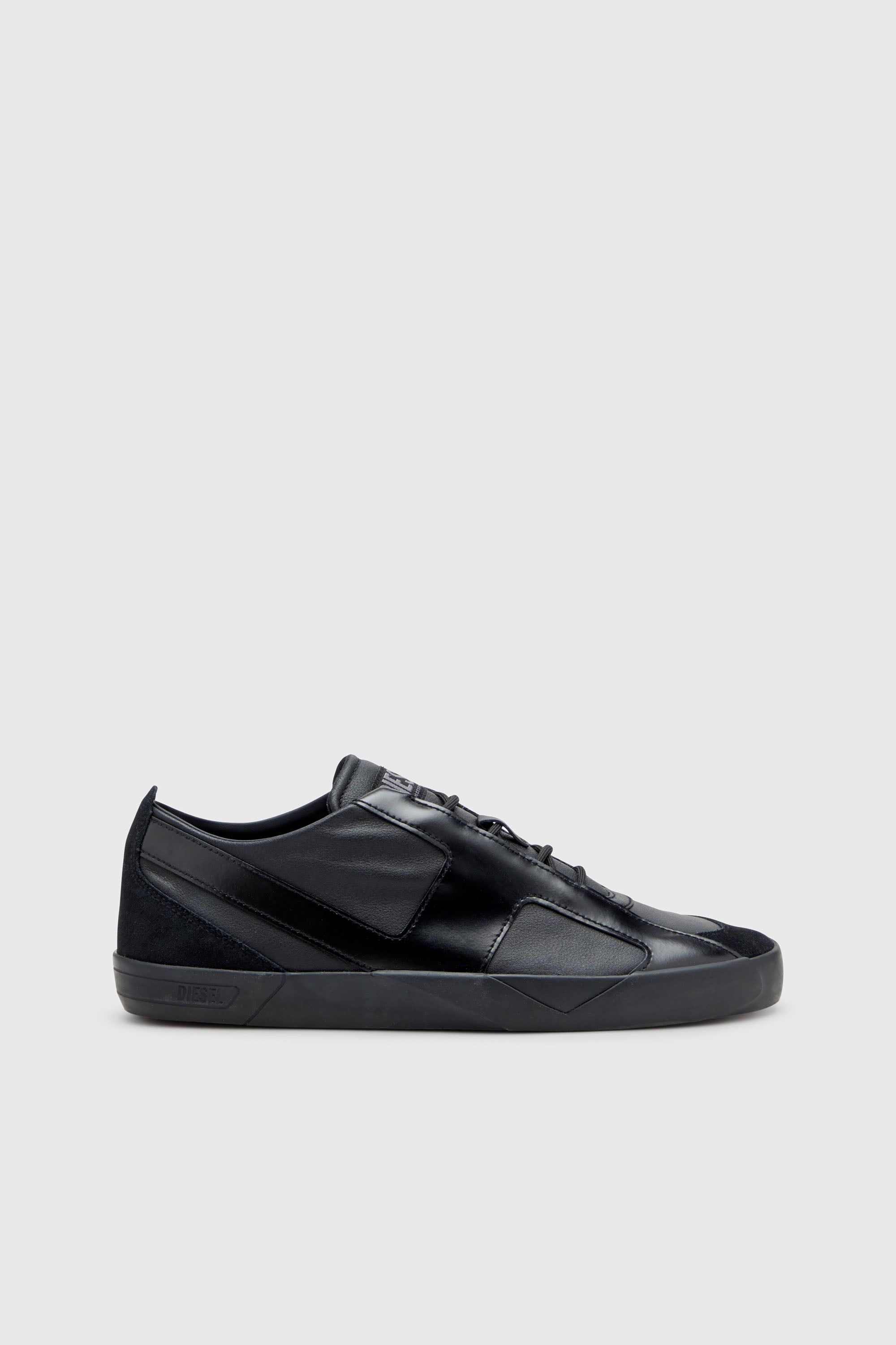Diesel - S-SLANTE-D LOW, S-Slante-D-Zapatillas de ante y cuero con logotipo D Hombre in Negro - 1
