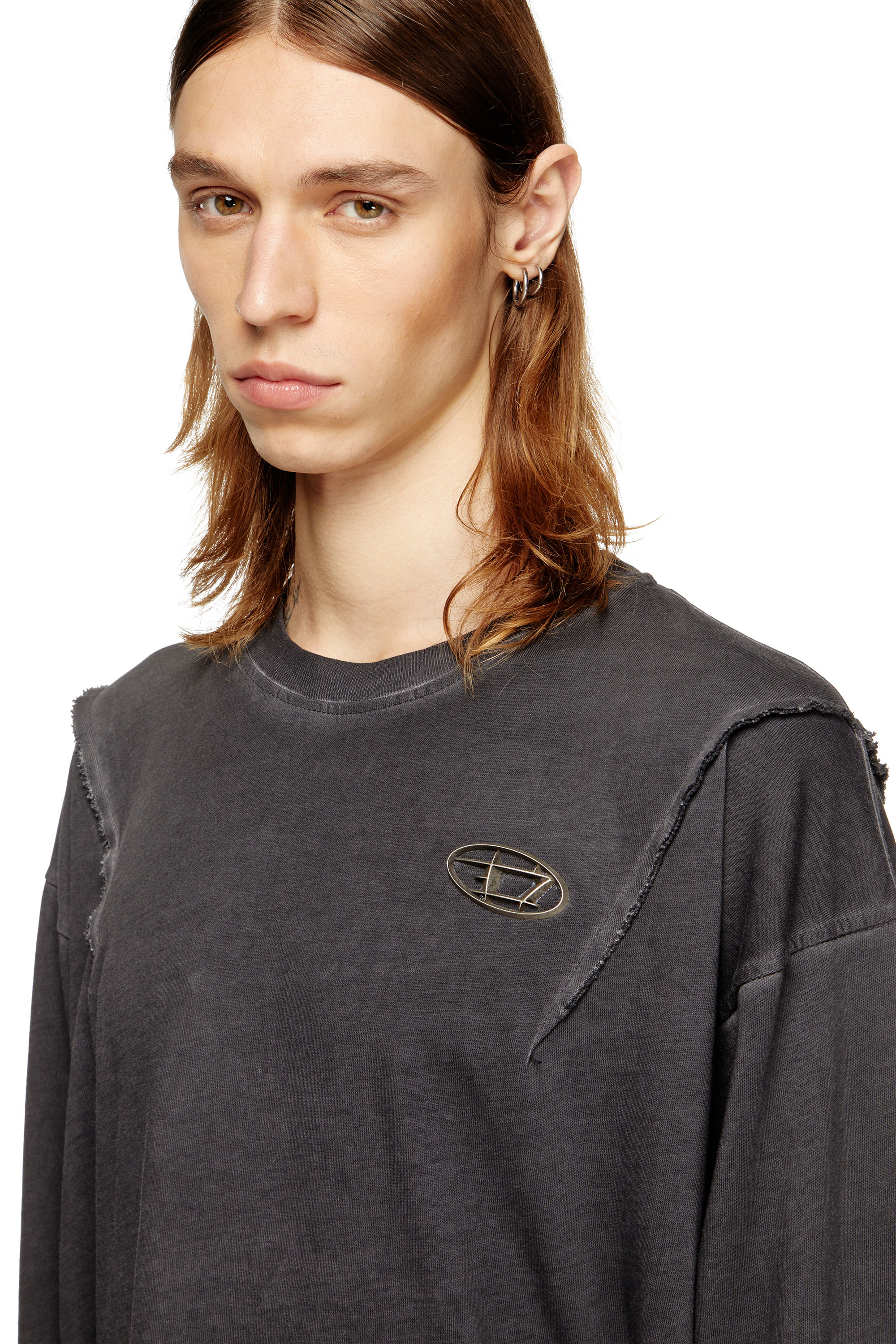 Diesel - T-THUG-T-SHIRT, Camiseta de manga larga con efecto lavado oscuro Unisex in Gris - 5