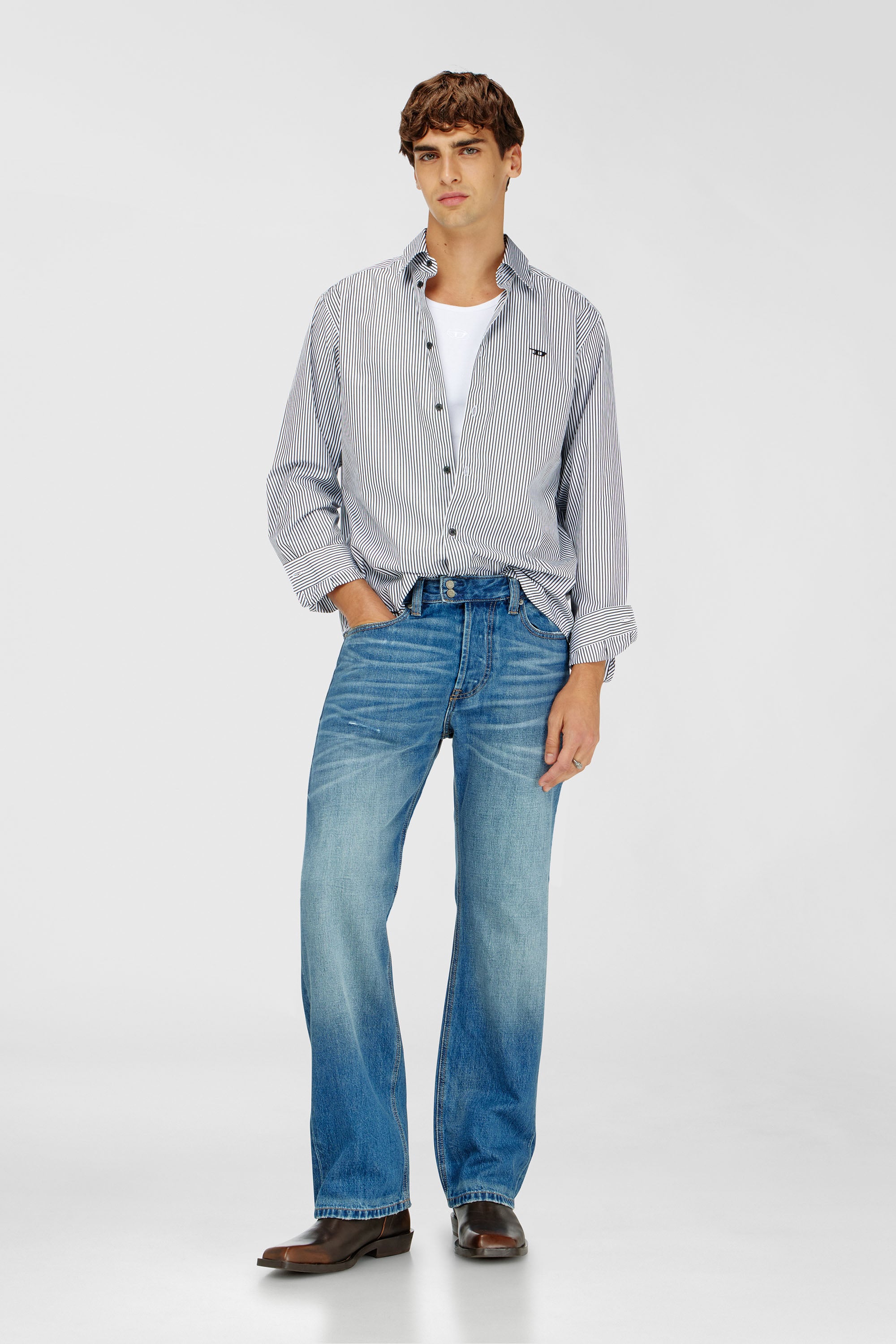 Diesel - Relaxed Jeans 1980 D-Eeper 0DLDC Hombre, Azul medio - 1