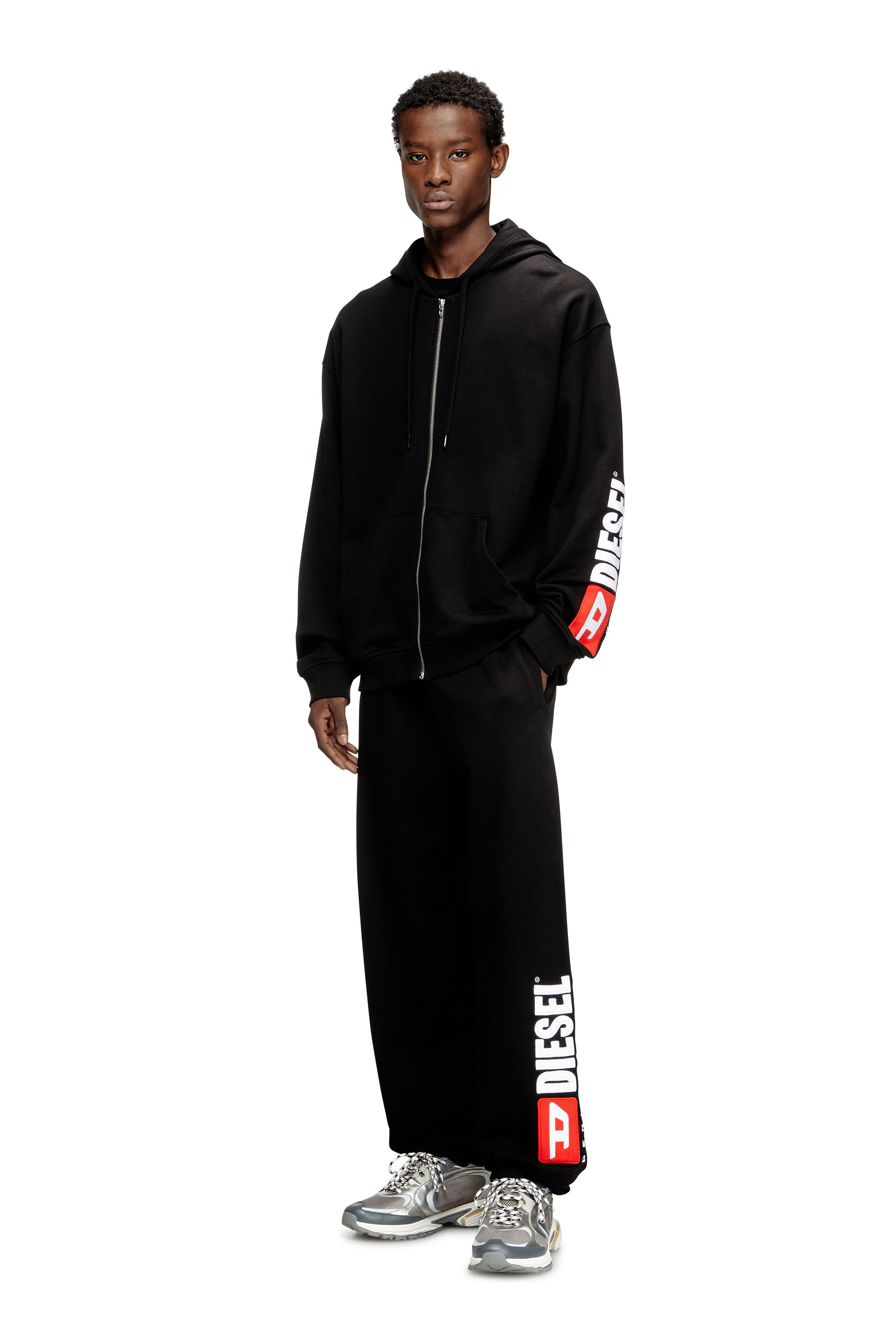 Diesel - S-BOXT-ZIP-HOOD-DIV, Sudadera con capucha y bordado de parche con logotipo Hombre in Negro - 1