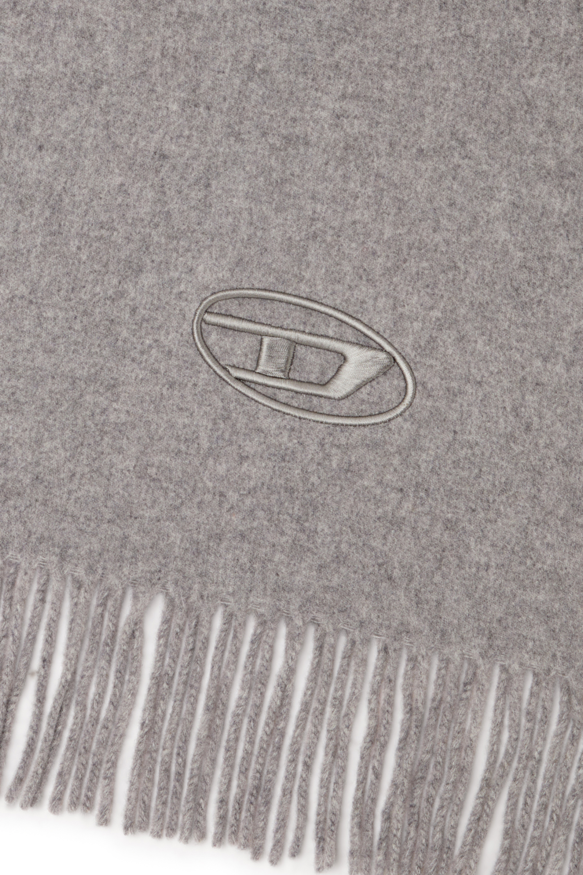 S-IMON-D-LONG, Gris