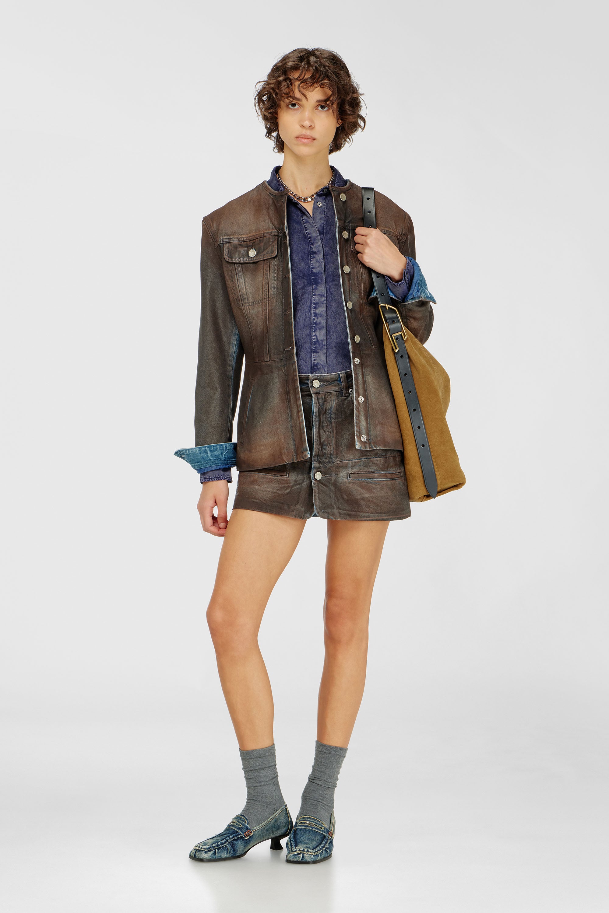 Diesel - C-RONORY-B2, Camisa fluida de viscosa efecto denim Mujer in Azul marino - 2