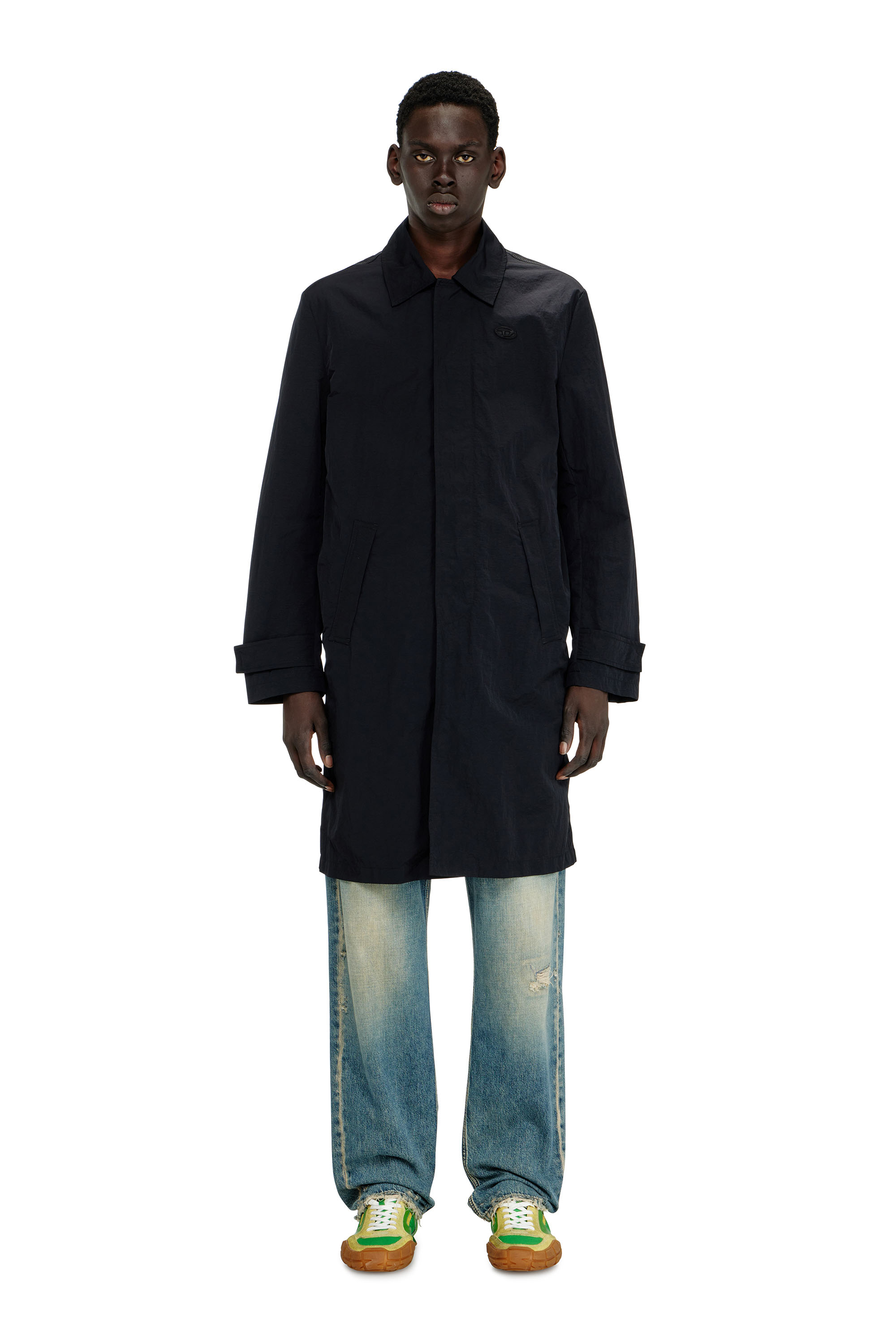 Diesel - J-BURHAT, Abrigo de nailon con acabado arrugado brillante Hombre in Negro - 3