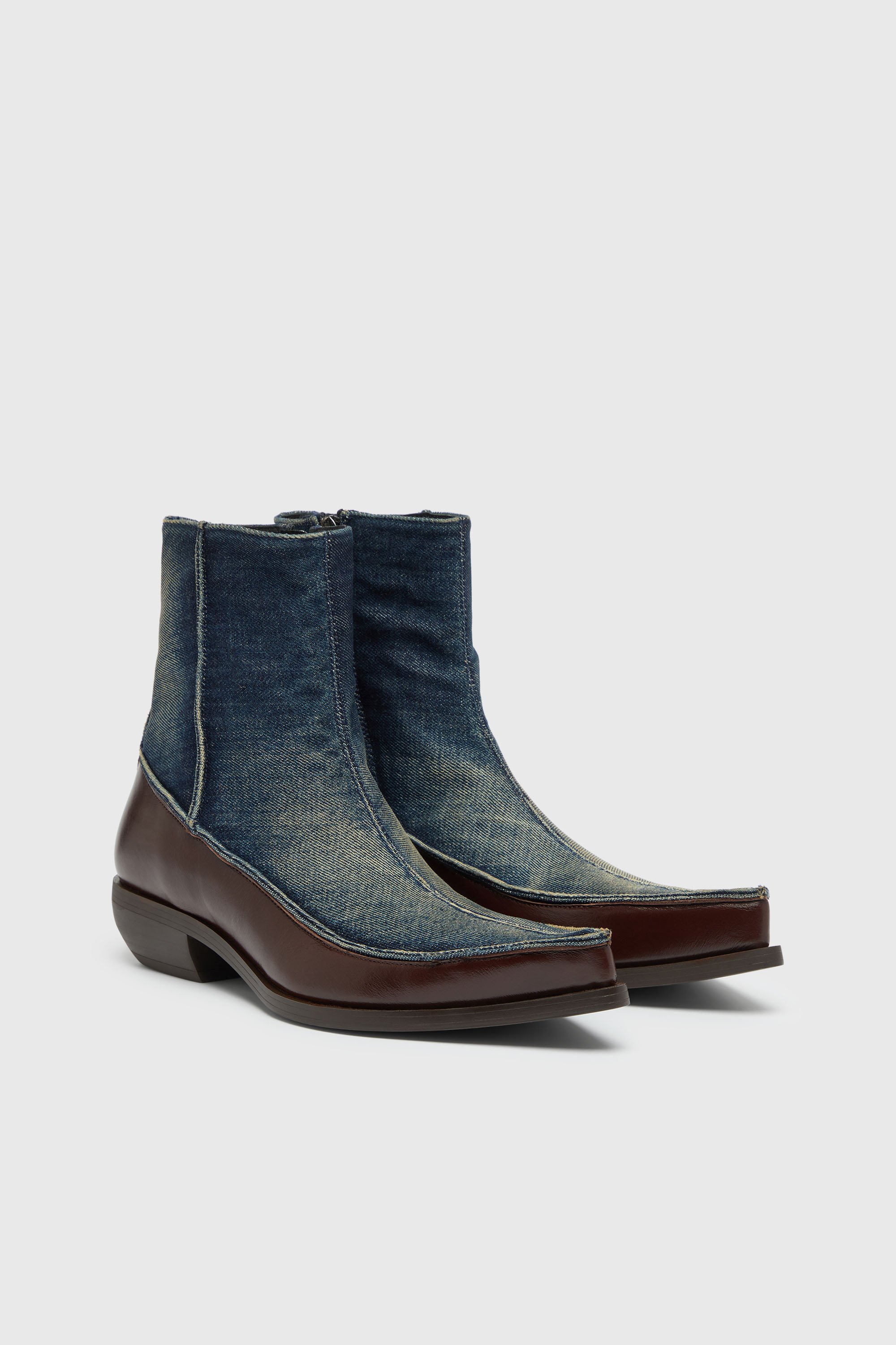 Diesel - D-FRIDO-30-TR, D-Frido-Botines western de piel y denim Hombre in ToBeDefined - 2
