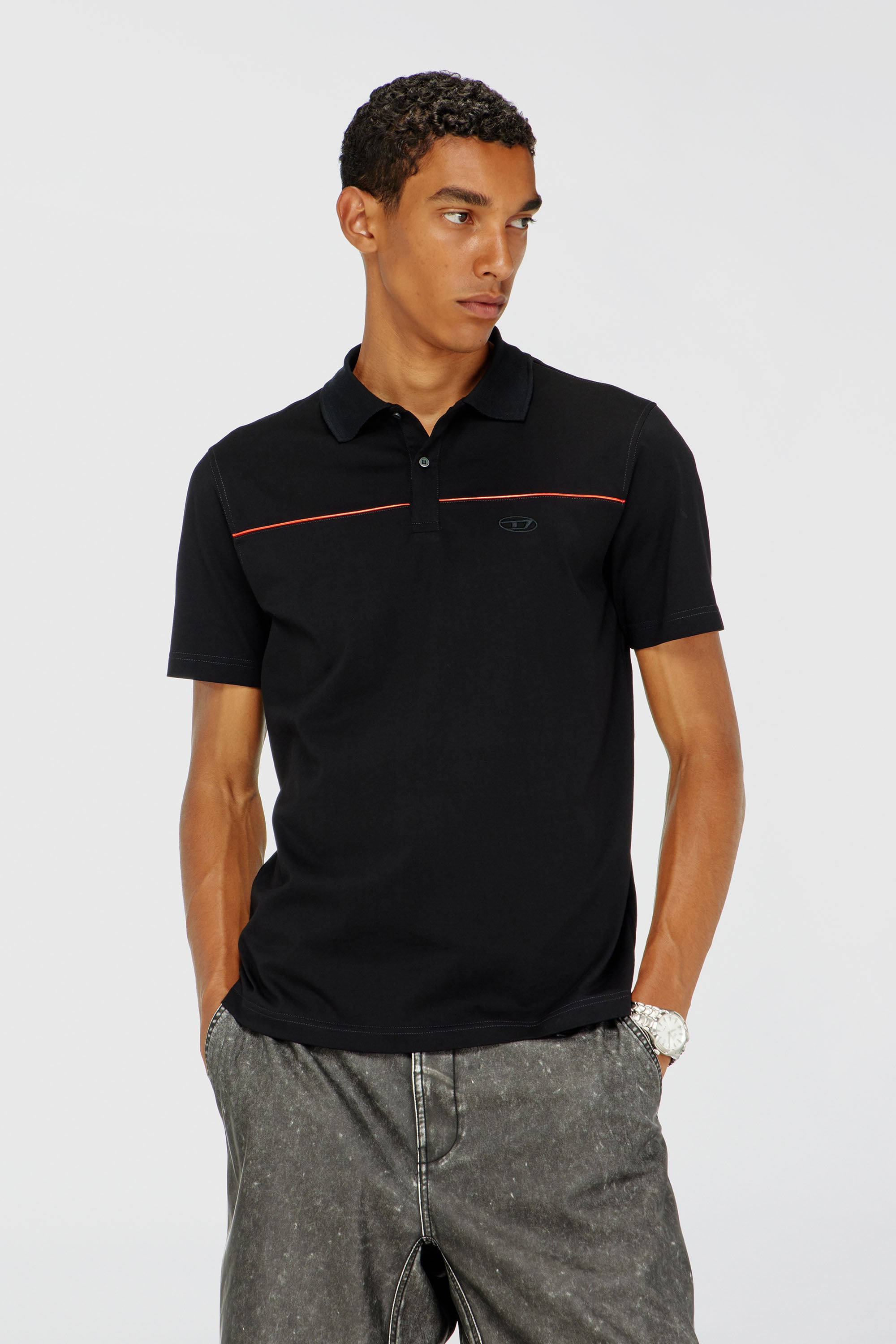 Diesel - T-REJUST-PIPING, Polo con ribetes en contraste Hombre in Negro - 1
