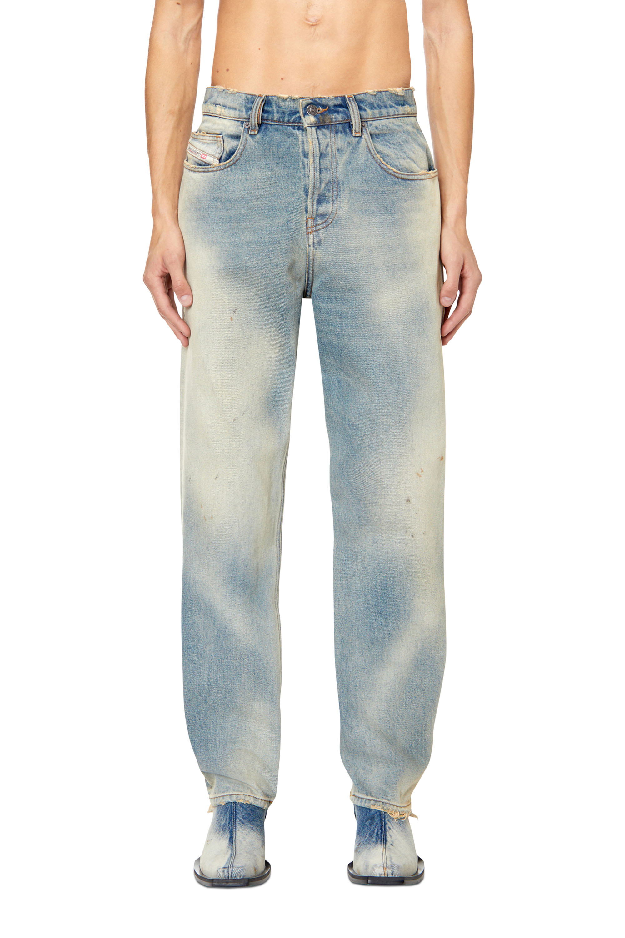 Diesel - 2020 D-Viker 0ENAV Straight Jeans, Azul Claro - Image 1
