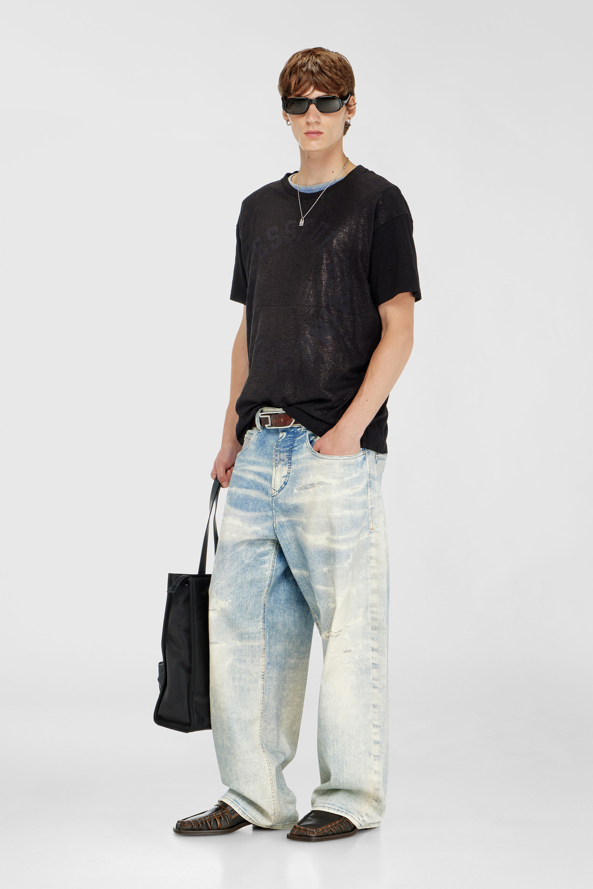 Diesel - T-NORM-AA2, Camiseta de algod&oacute;n con estampado foil en el pecho Hombre in Negro - 2