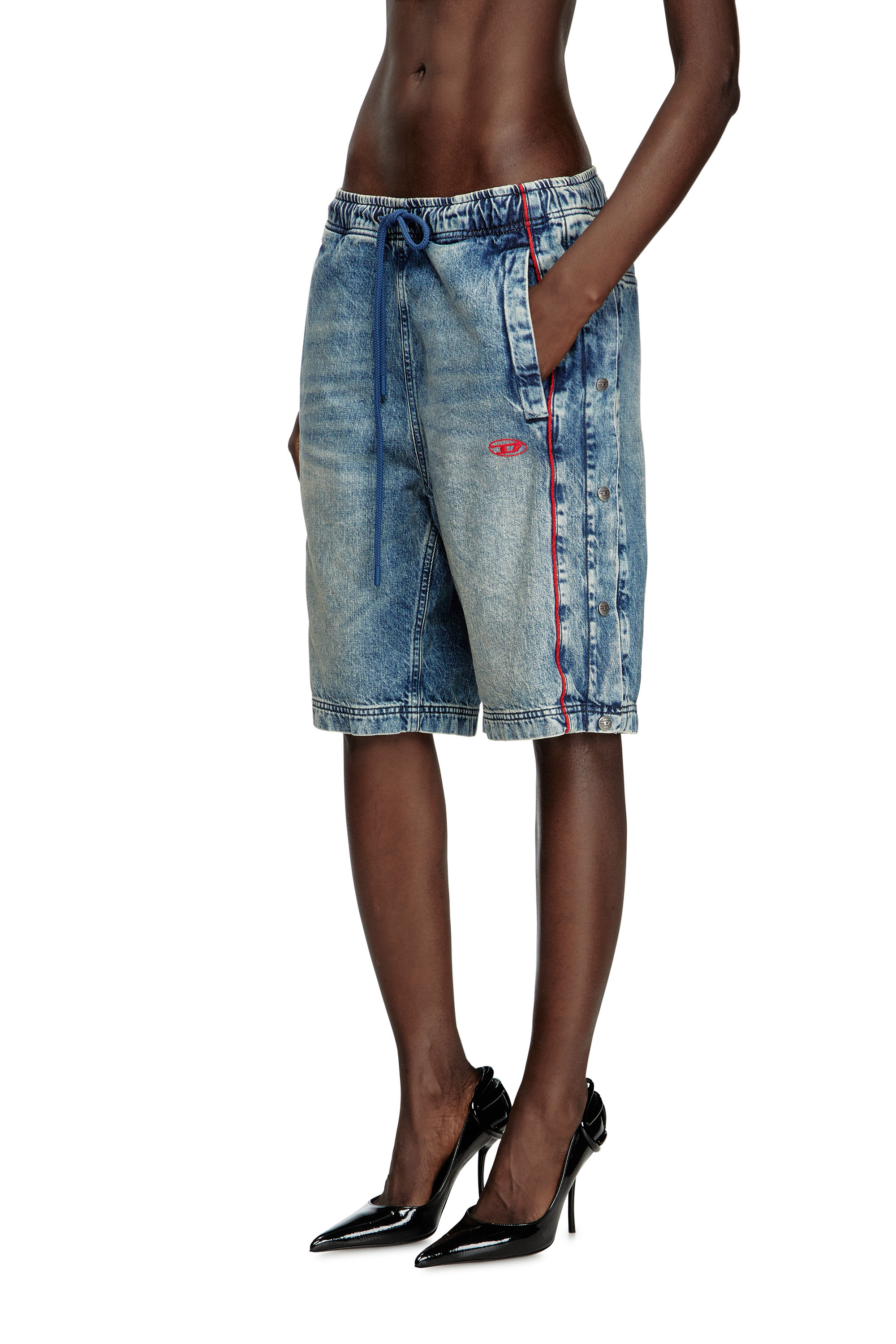 Diesel - D-AXFOR-SHORT-S, Pantalones cortos denim con ribetes rojos Unisex in Azul marino - 1