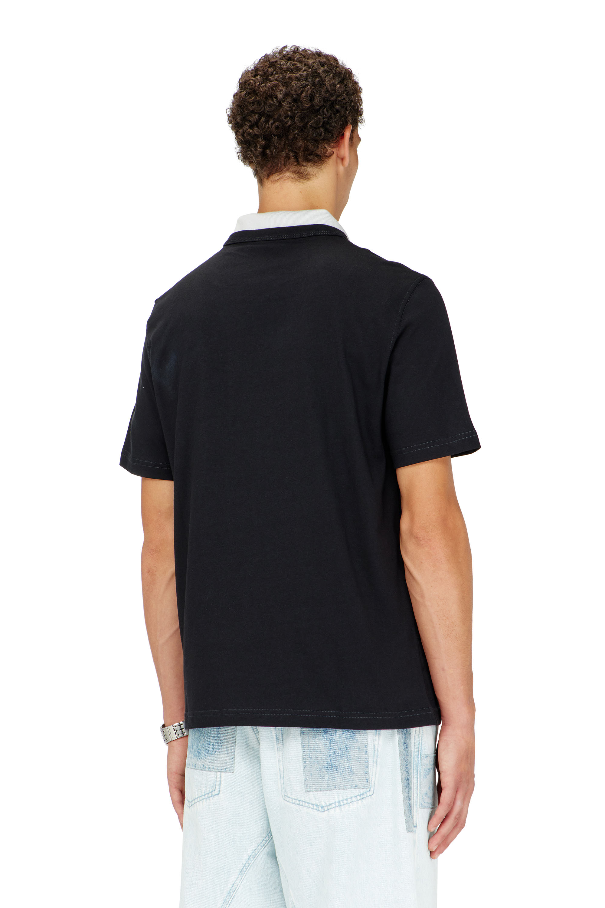 Diesel - T-ADJUST-Q6, Camiseta con logotipo con efecto arrugado Hombre in Negro - 4