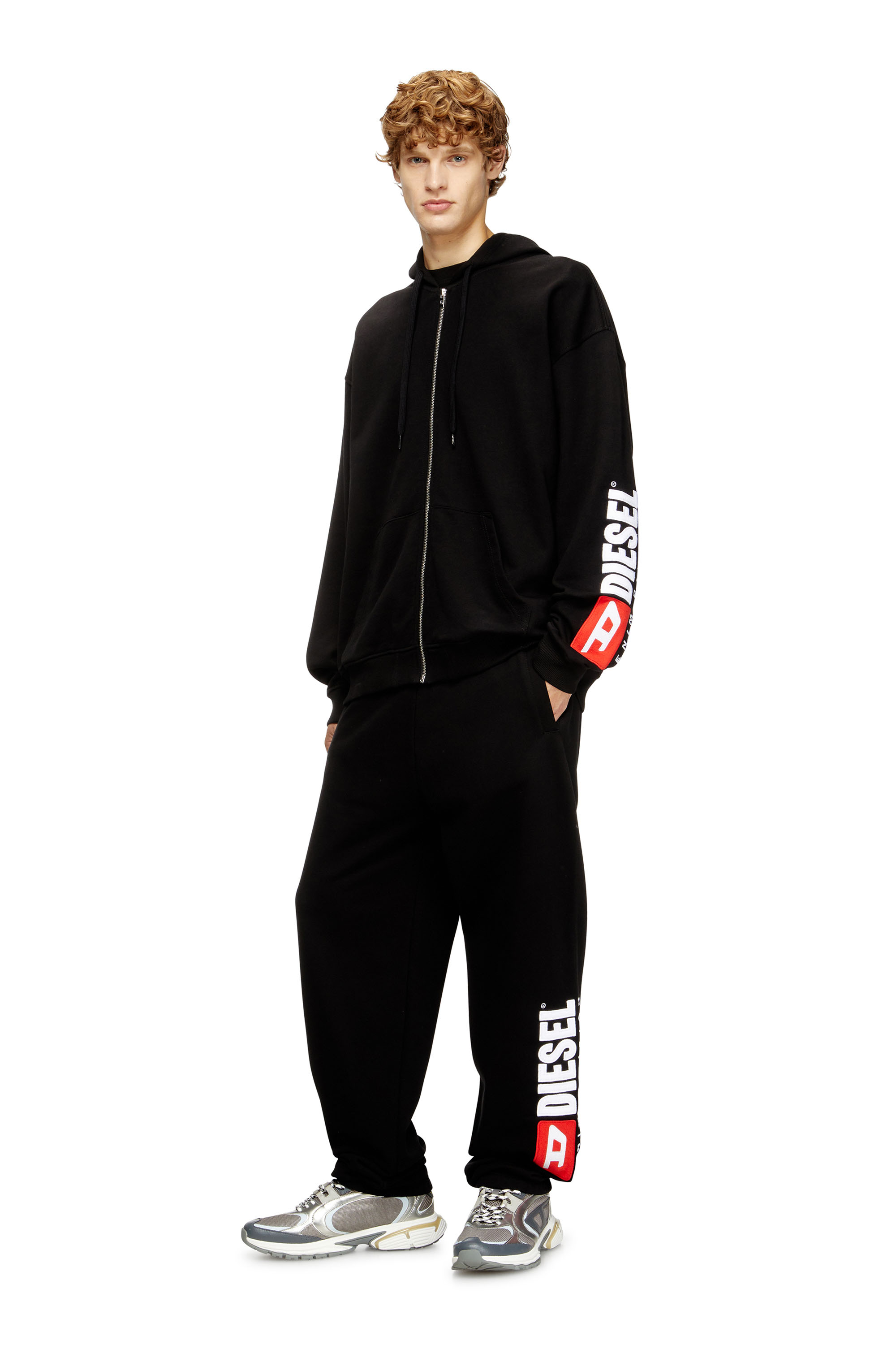 Diesel - P-MARKY-DIV, Pantalones de chándal de algodón con parche Diesel Hombre in Negro - 2