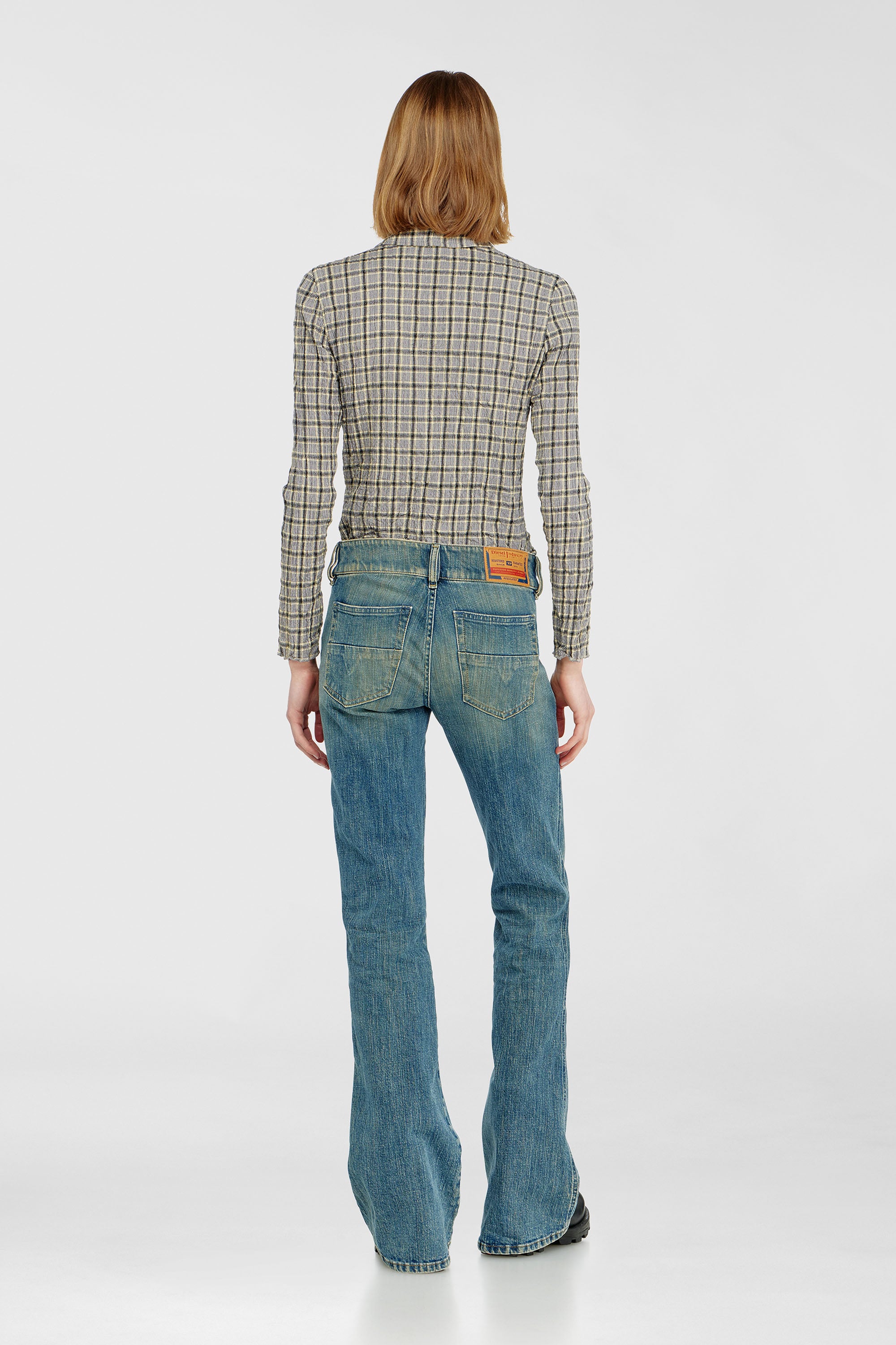 Diesel - Bootcut Jeans D-Hush 007EJ Mujer, Azul medio - 3