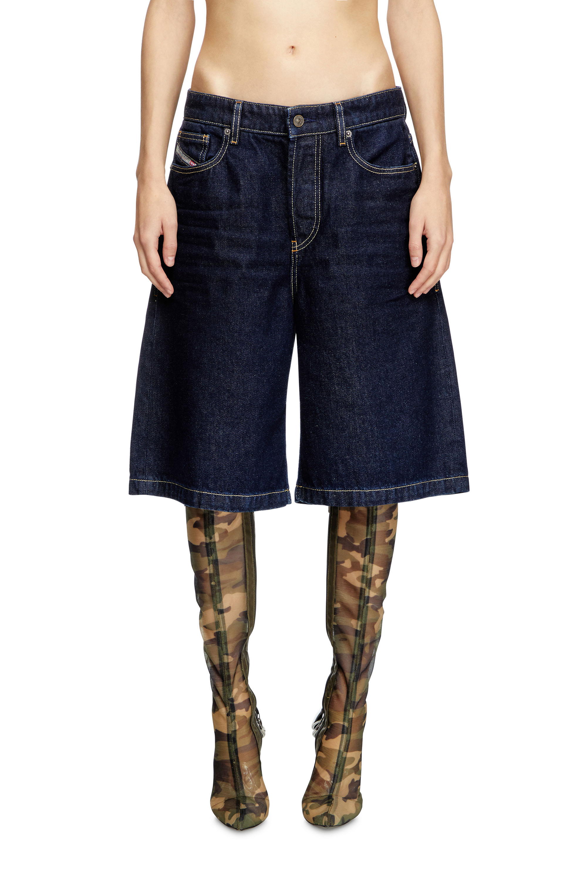 Diesel - DE-SIRE-SHORT, Pantalones cortos en denim de lavado impecable Mujer in Azul marino - 1