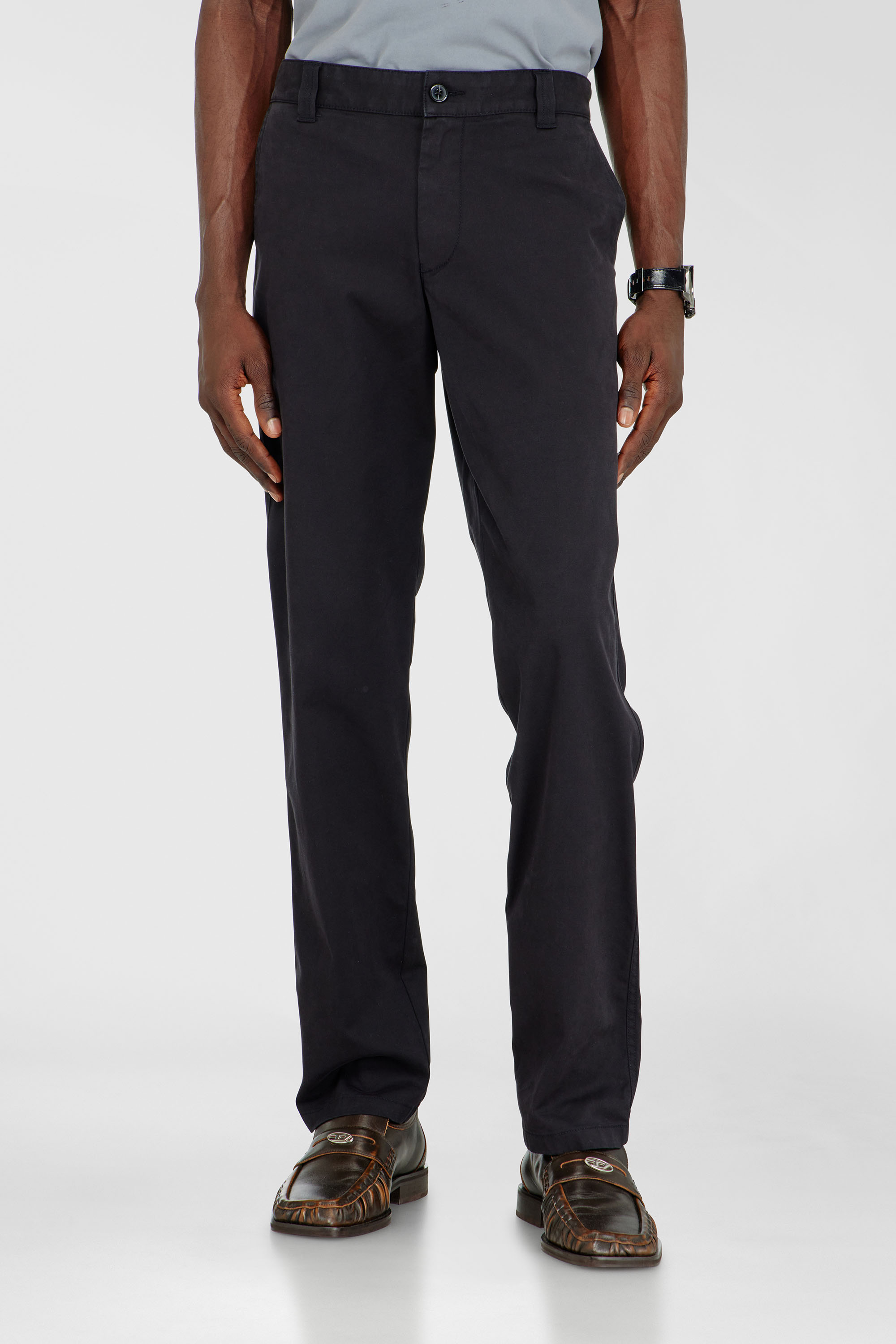 Diesel - P-DEFINE-EPCH, Pantalones de algod&oacute;n con presilla utilitaria Hombre in Negro - 1