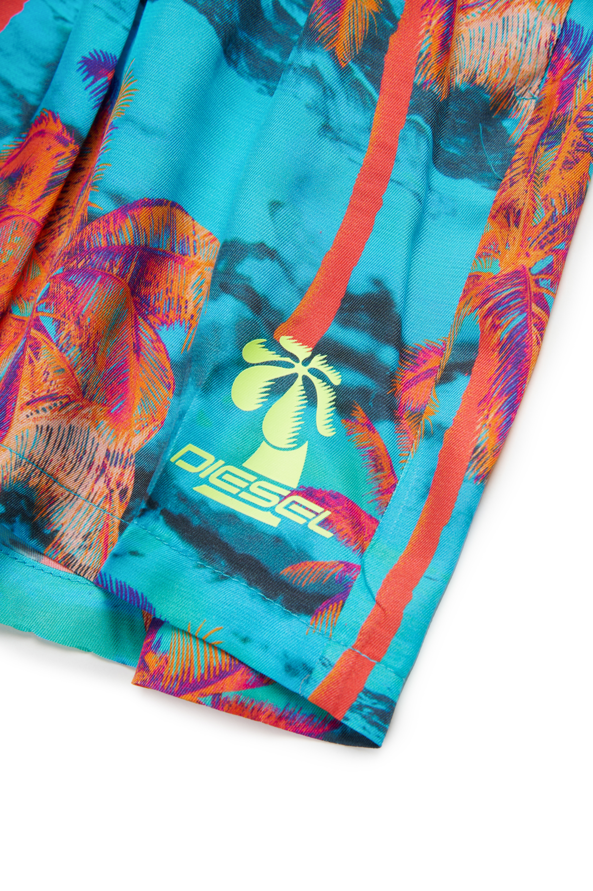 Diesel - MPARIA, Pantalones cortos con estampado de palmeras Mujer in Multicolor - 4