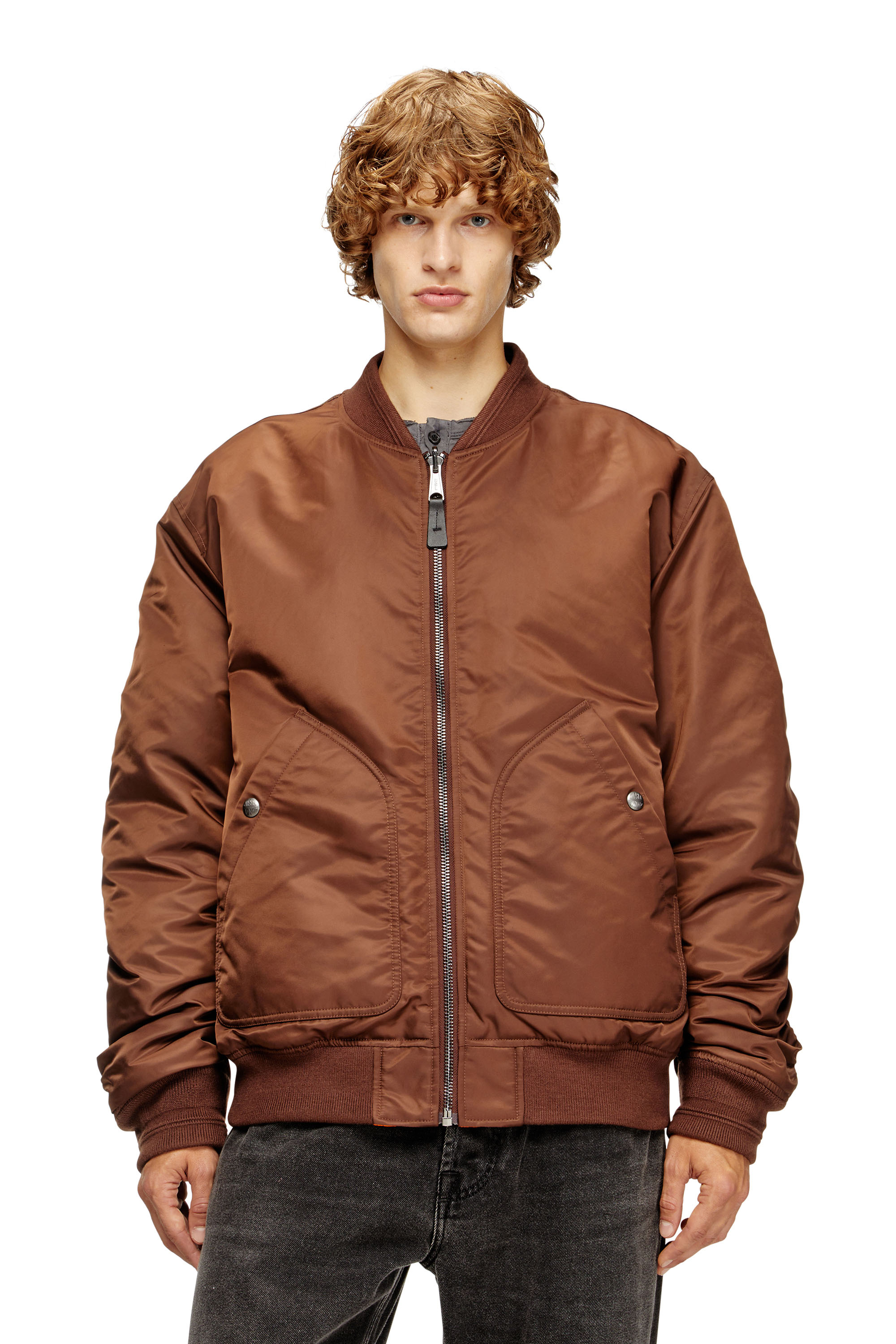 Diesel - J-HELD, Chaqueta bomber de nailon acolchado con Oval D Hombre in Marrón - 3