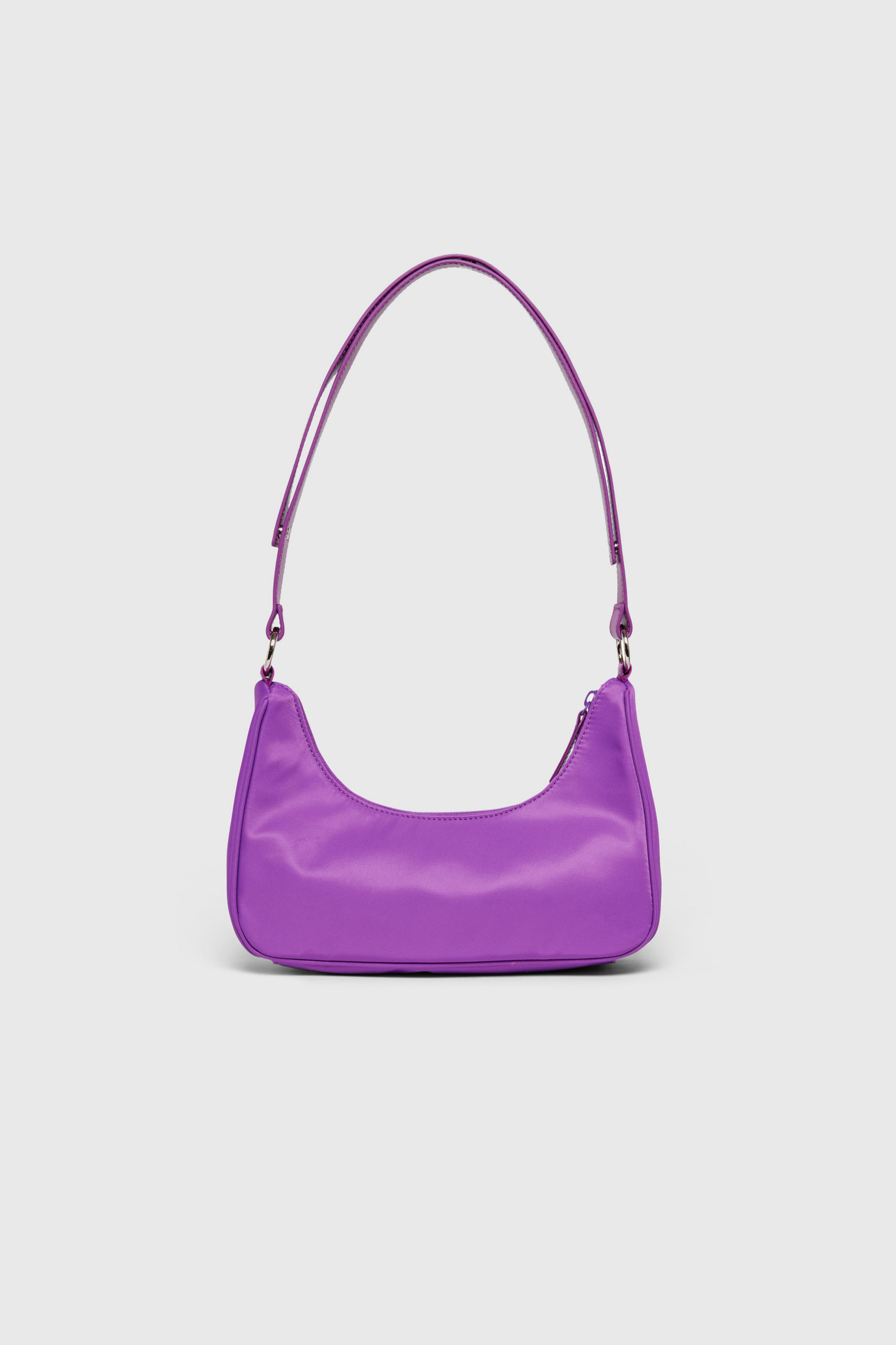 Diesel - WUNSY, WUNSY - Bolso de nylon con logo Oval D Mujer in Morado - 2