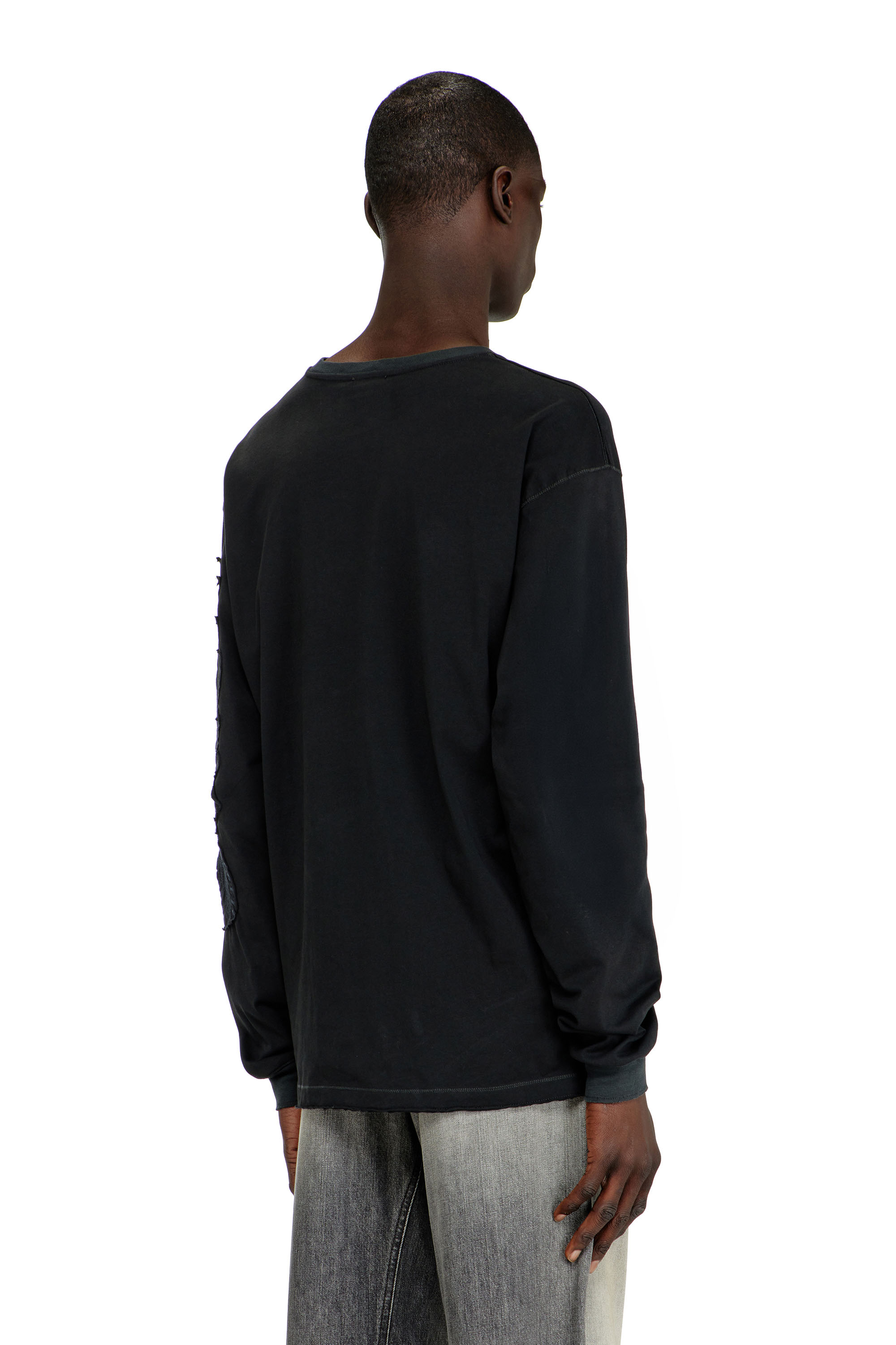 Diesel - T-NORM-LS-AA3, Camiseta de manga larga con estampados y parches Hombre in Negro - 4