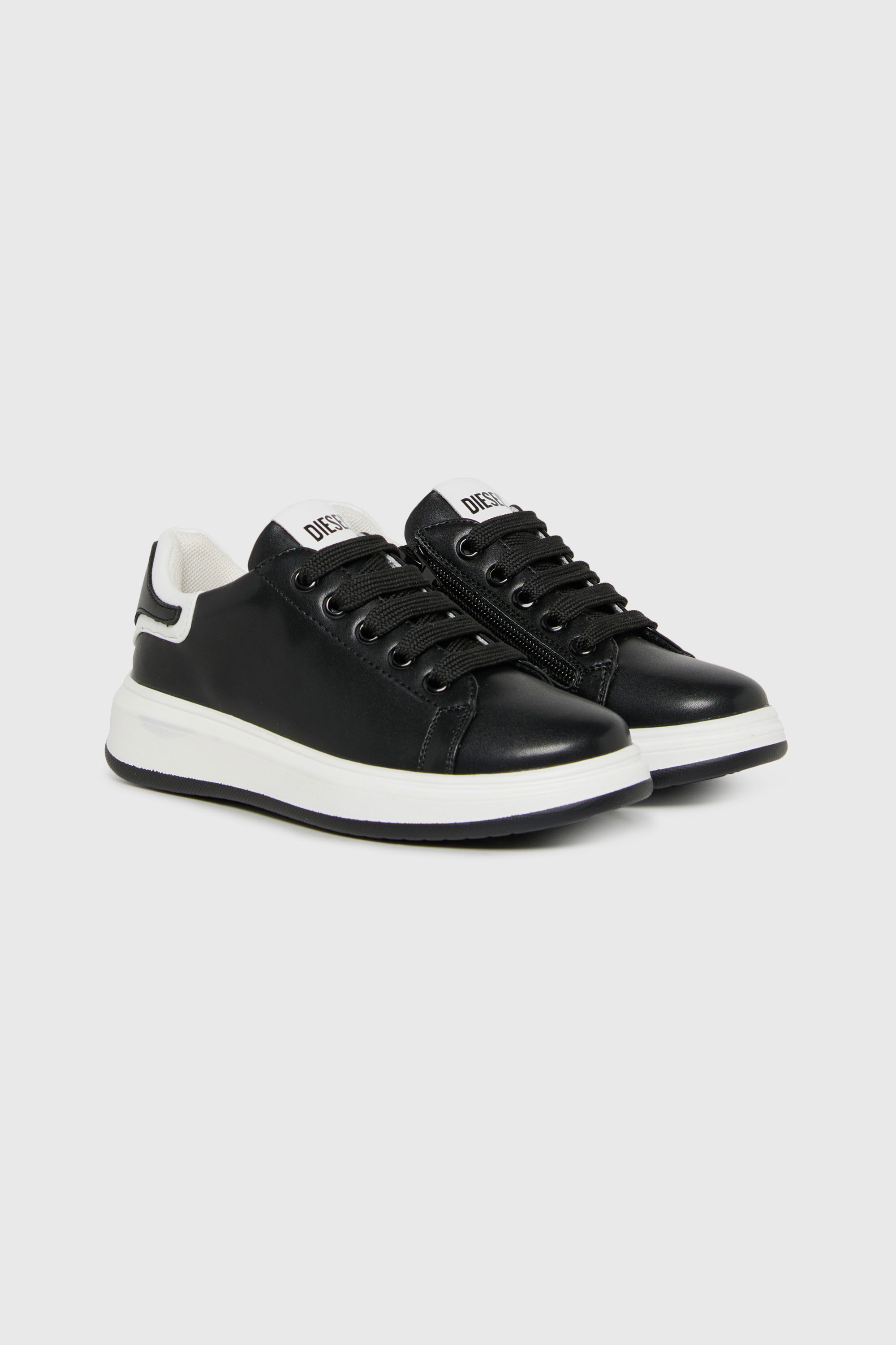 Diesel - S-MEQUIPLA, S-MEQUIPLA-Zapatillas con ribetes en contraste Unisex in Negro - 2