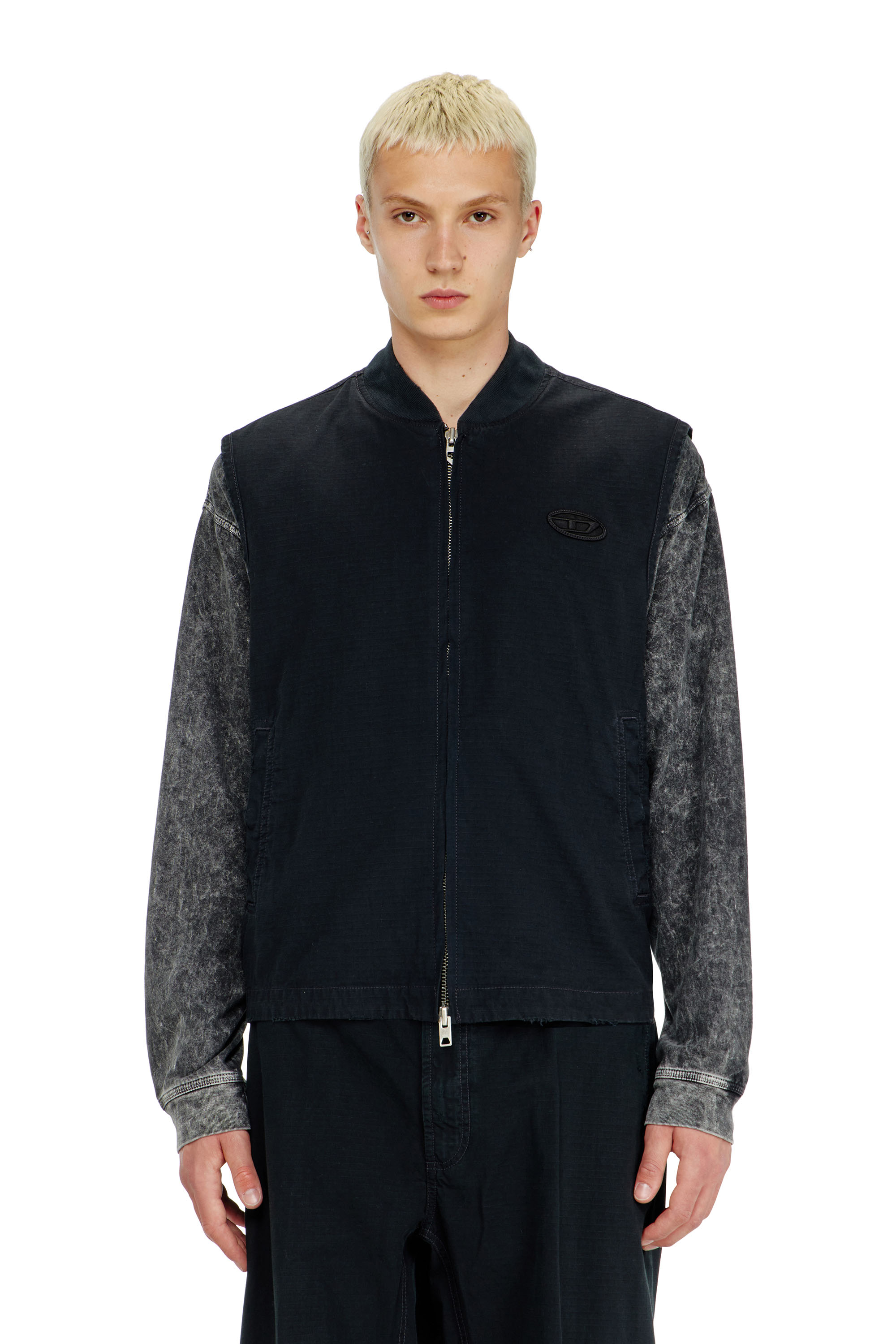 Diesel - J-TYPE-CO-SL, Chaleco de algod&oacute;n ripstop con parche Oval D Hombre in Negro - 1