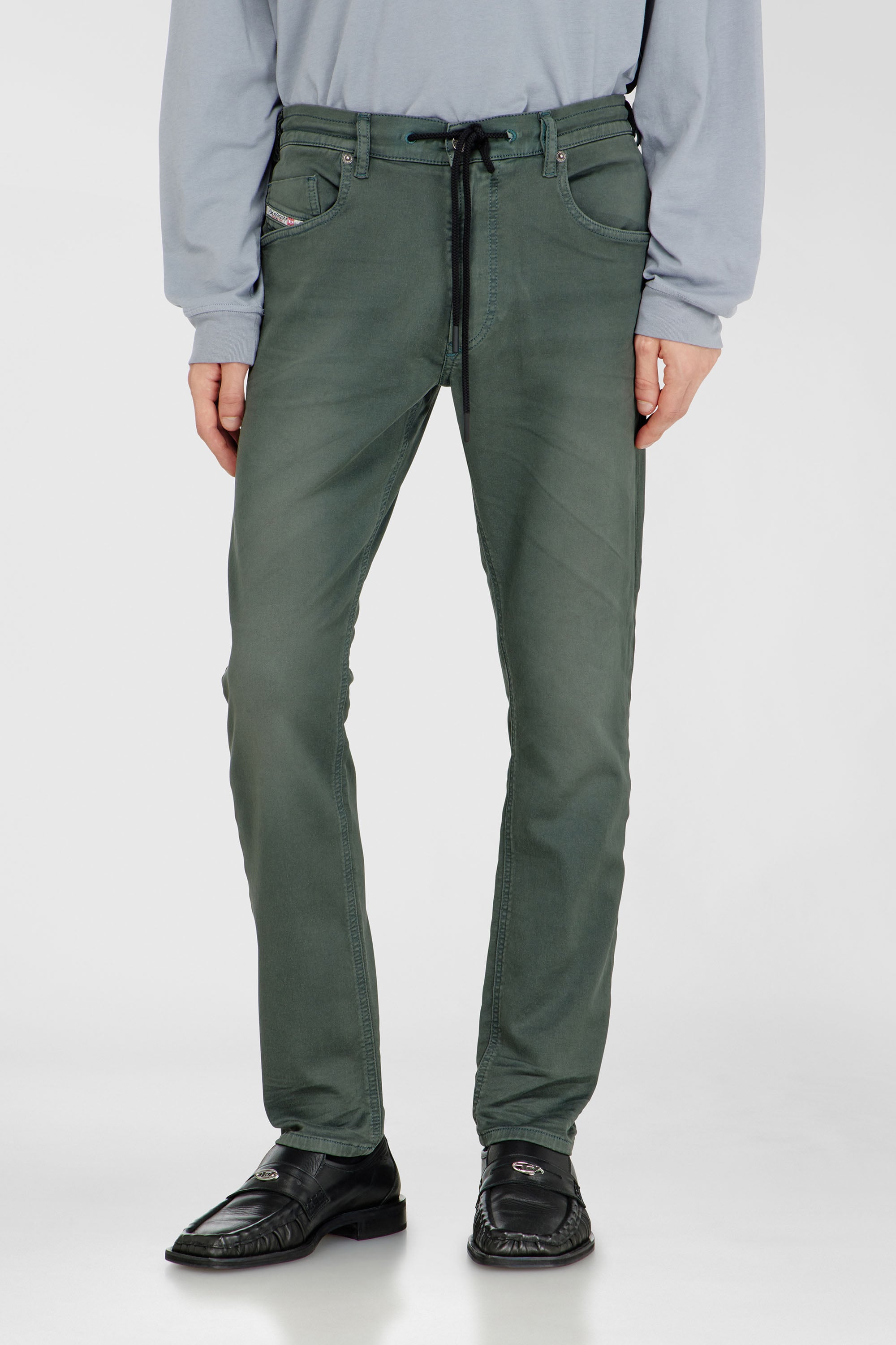 Diesel - Regular 2032 D-Krooley Joggjeans&reg; 0670M Hombre, Gris - 1