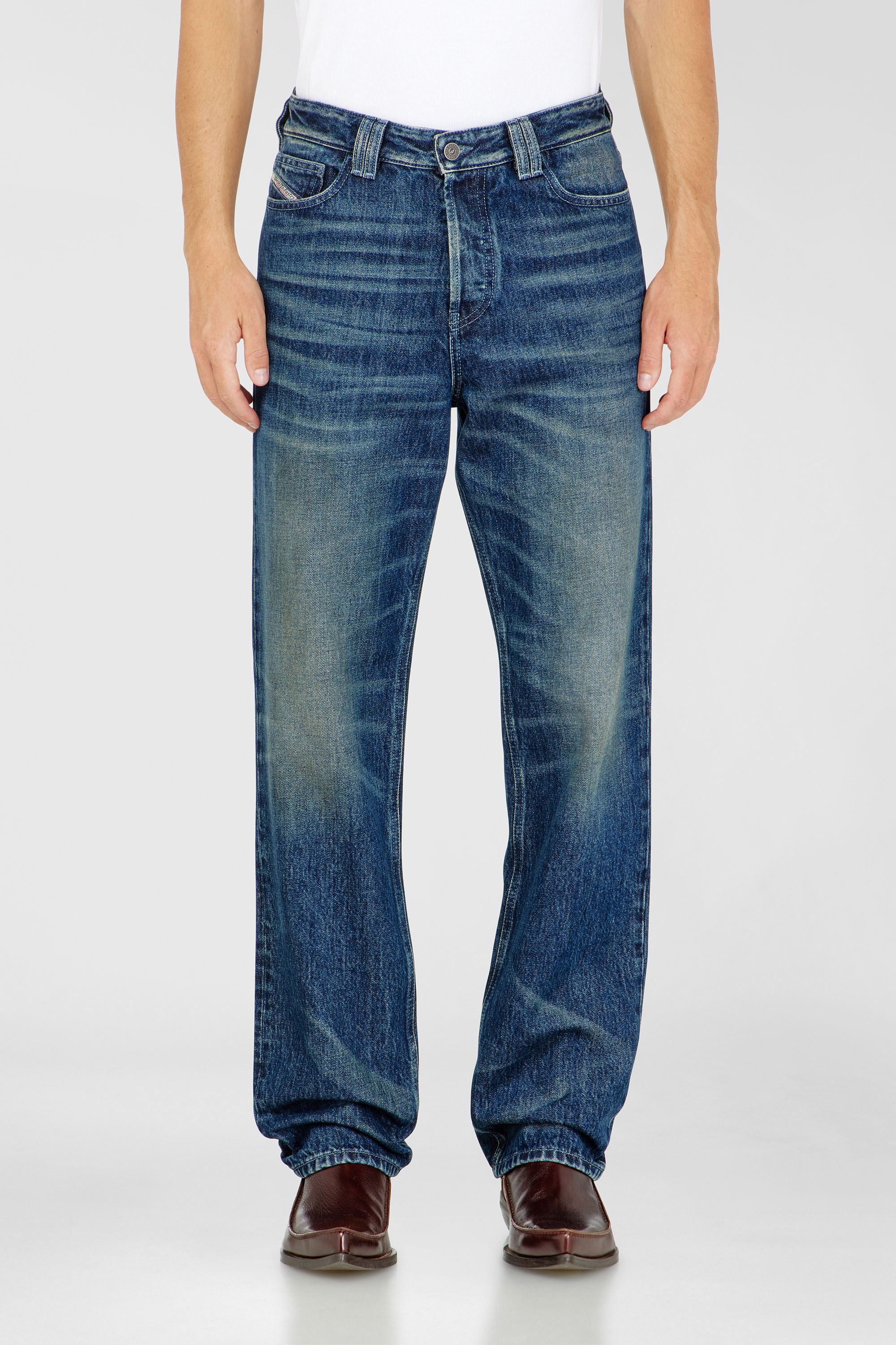Diesel - Regular Jeans 1991 D-Voeed 007FZ Hombre, Azul Oscuro - 1