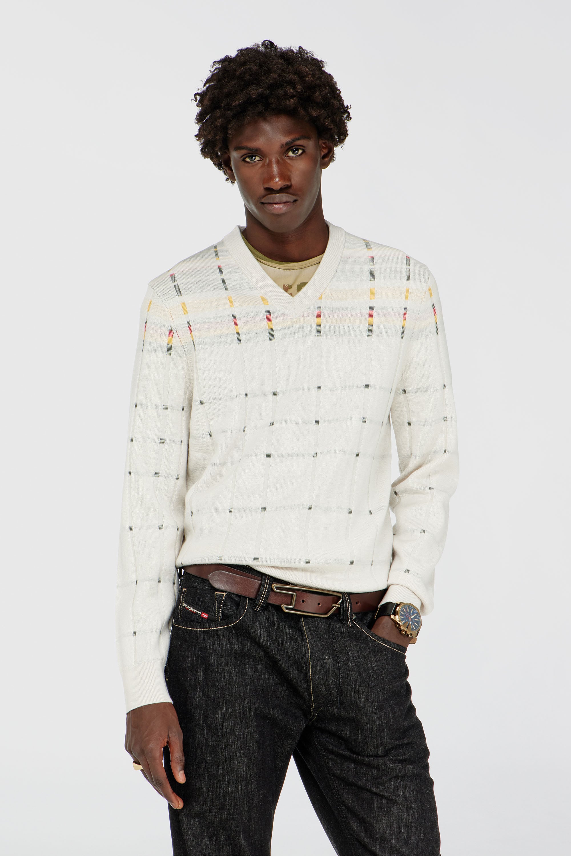 Diesel - K-ROENO, Jersey de lana con efecto de cuadros y cuello de pico Hombre in Blanco - 1