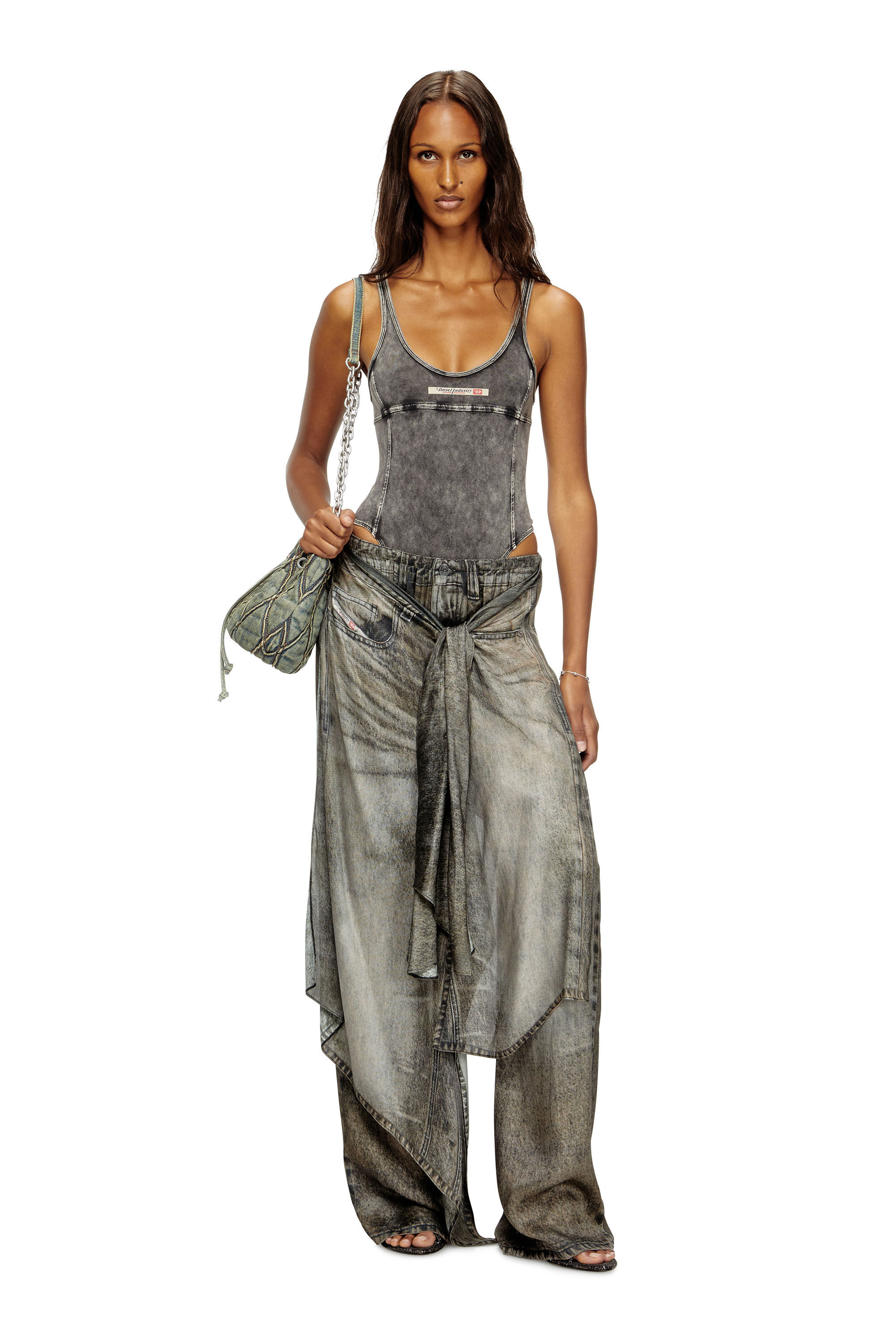 Diesel - PHOEBE-DNM, Sujetador sin tirantes con logotipo grande Mujer in Gris - 4