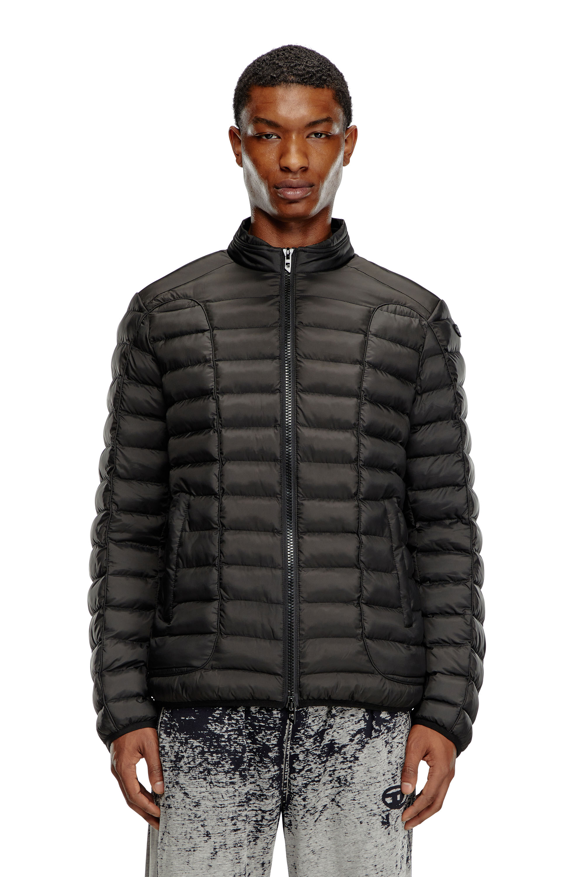 Diesel - W-PILOT, Chaqueta puffer en nailon ligero Hombre in Negro - 3