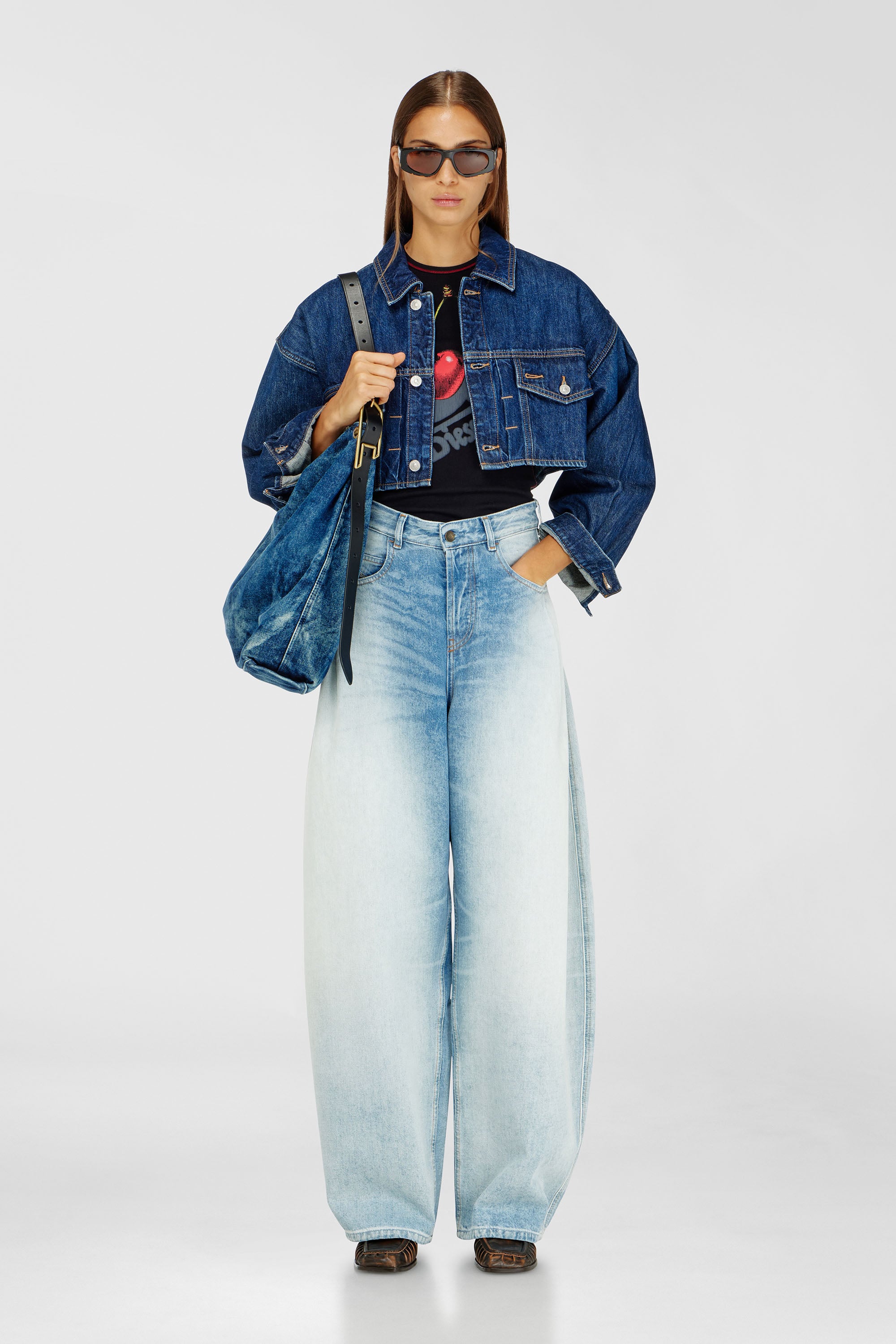 Diesel - SV-T-ELE-CHER, Camiseta negra ajustada de mujer con estampado de cerezas Mujer in Negro - 2