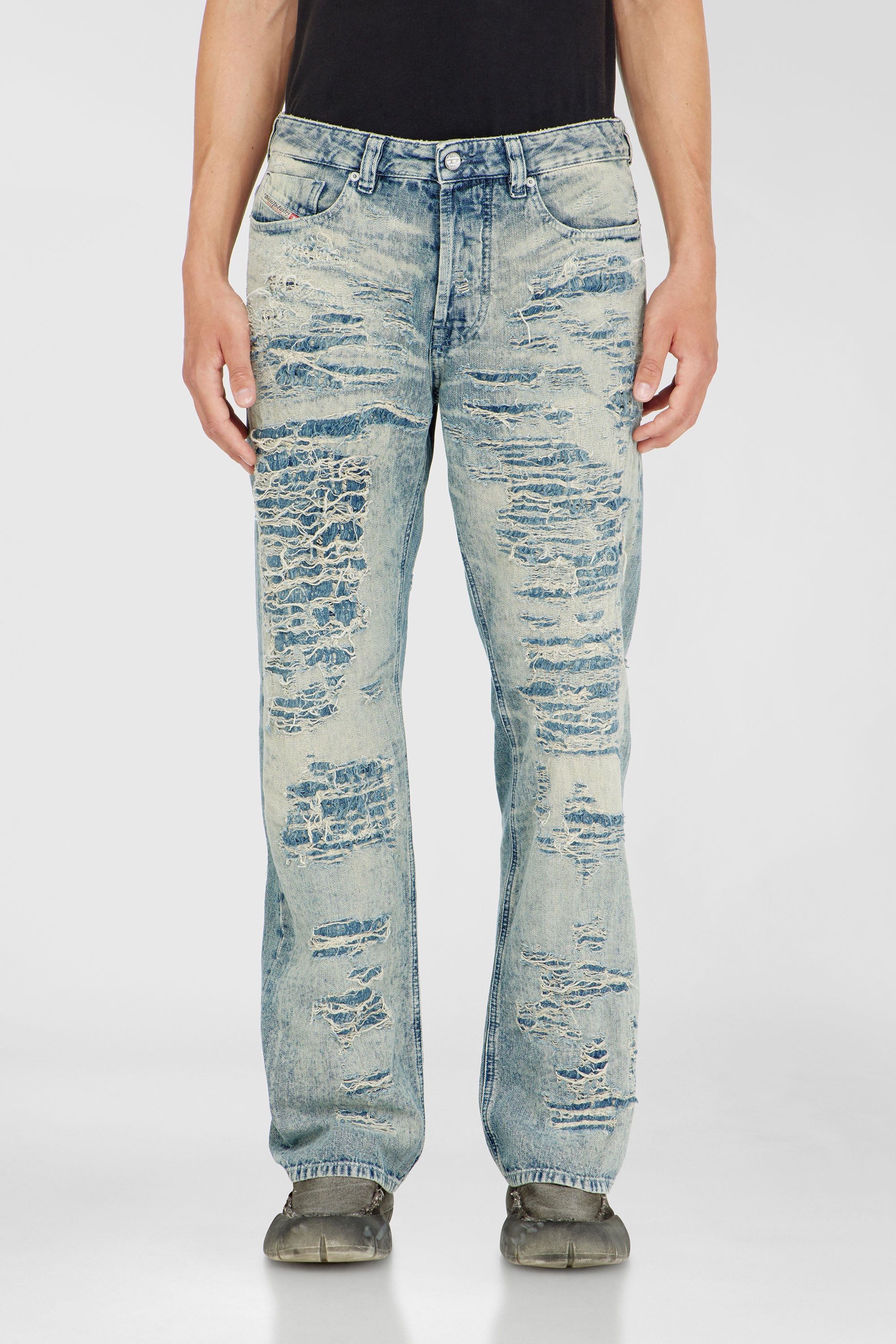 Diesel - Relaxed Jeans 1980 D-Eeper 068YM Hombre, Azul medio - 1
