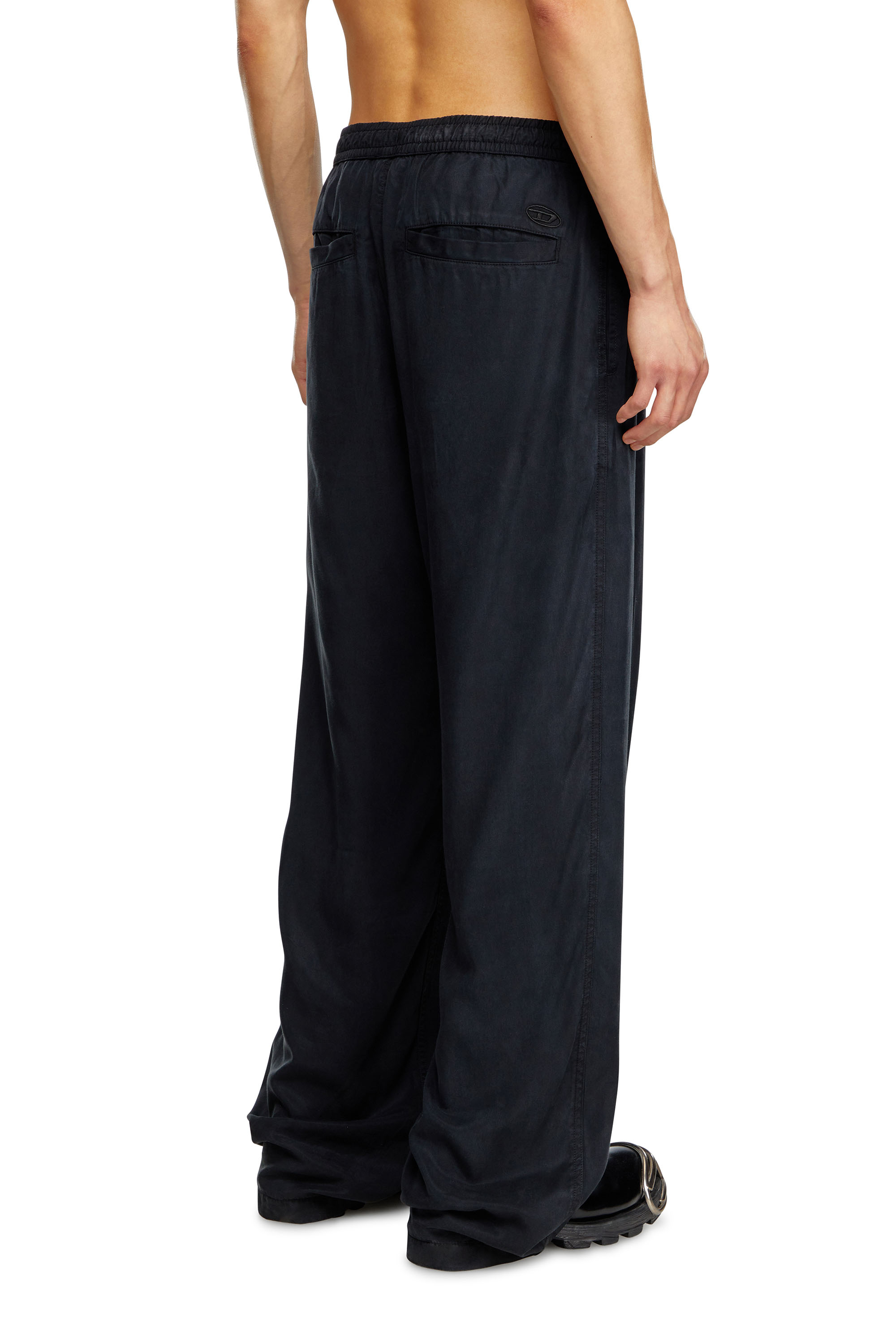 Diesel - P-DREYER-C, Pantalones con cordón de sarga desteñida Hombre in Negro - 4