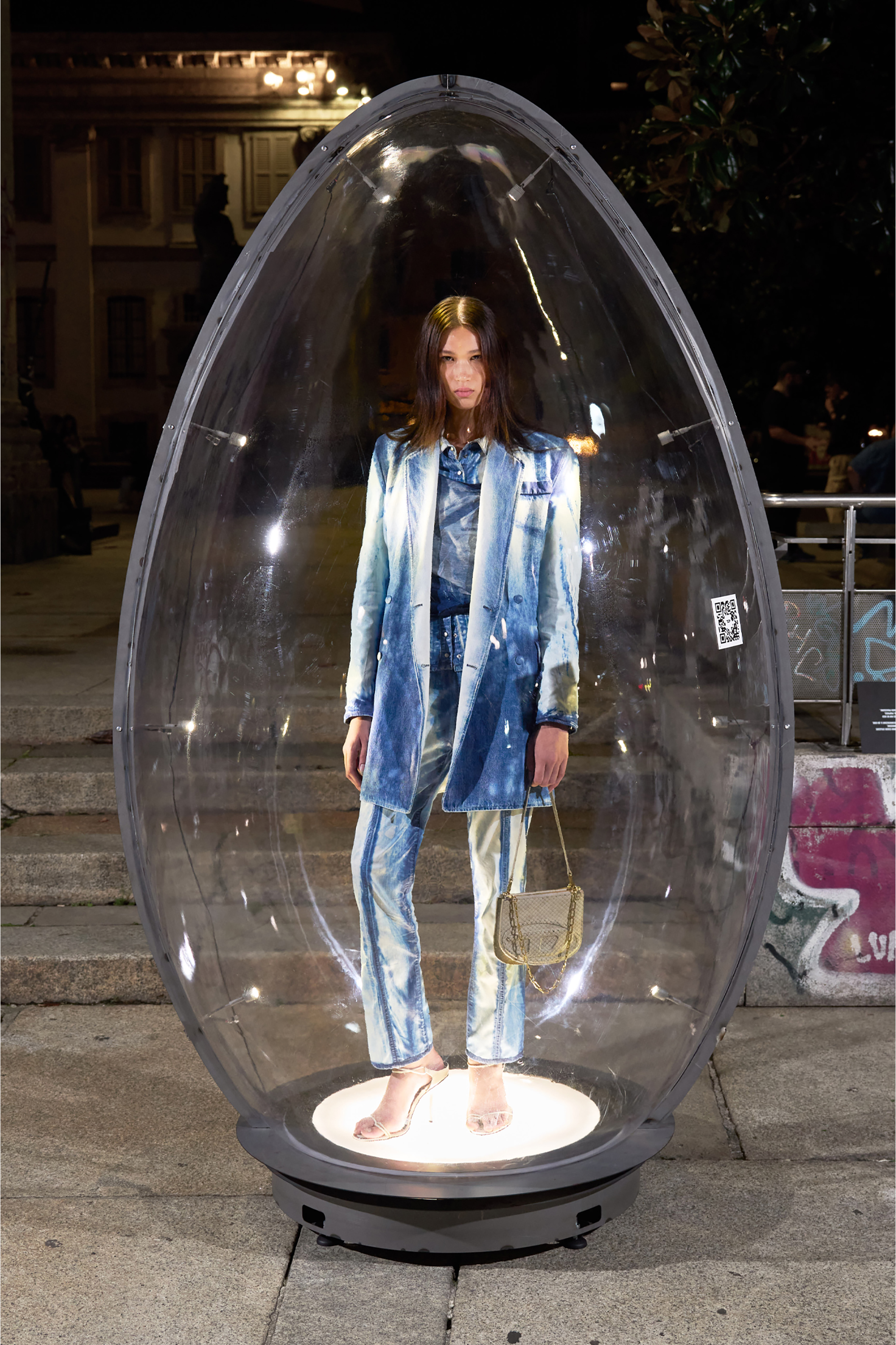 Diesel - DE-LUMEA-FSI1, Blazer en denim de lavado oscuro Mujer in Azul marino - 4