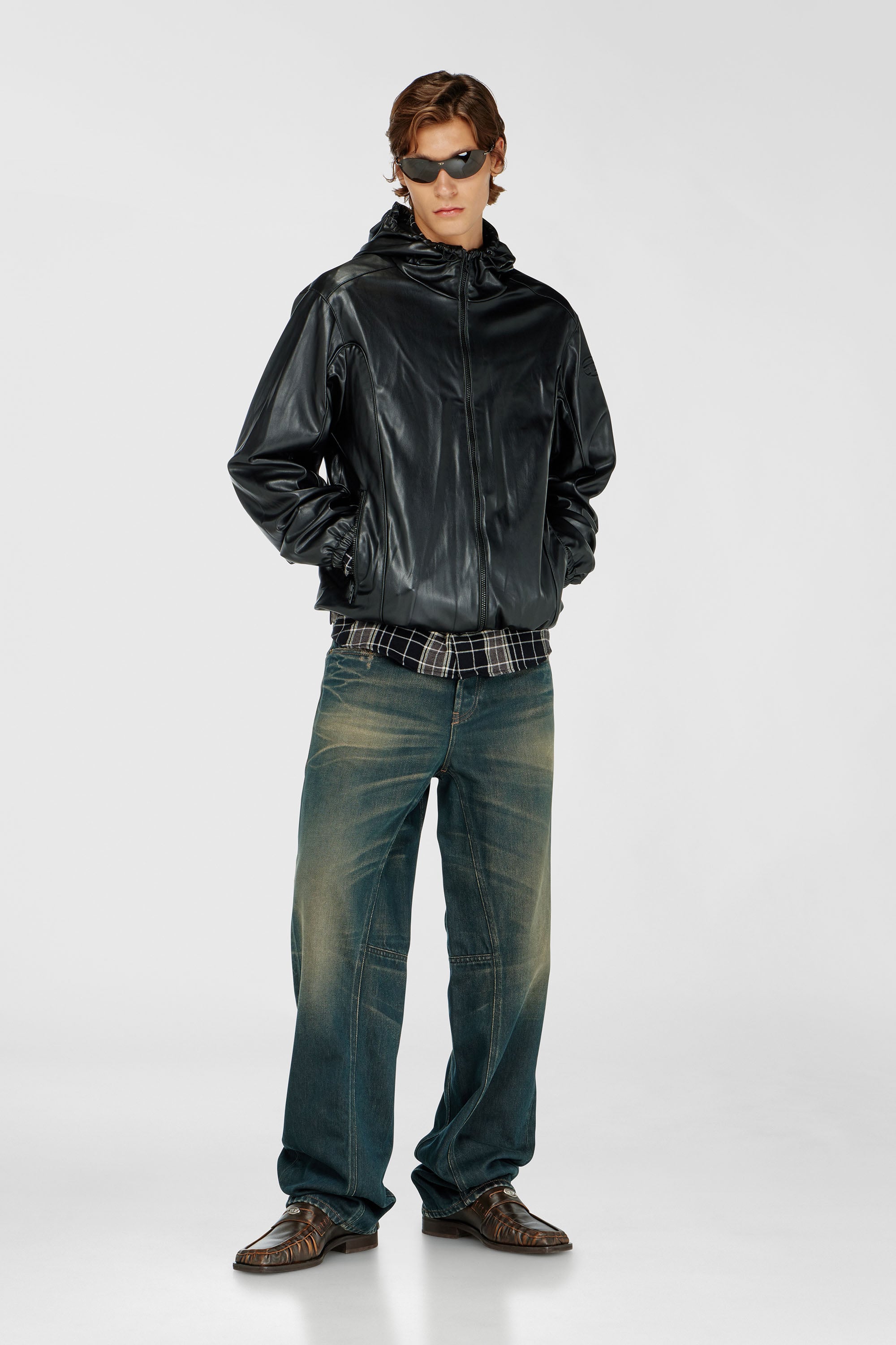 Diesel - J-HIVES-PGBX, Cortavientos con capucha en tejido recubierto Hombre in Negro - 2