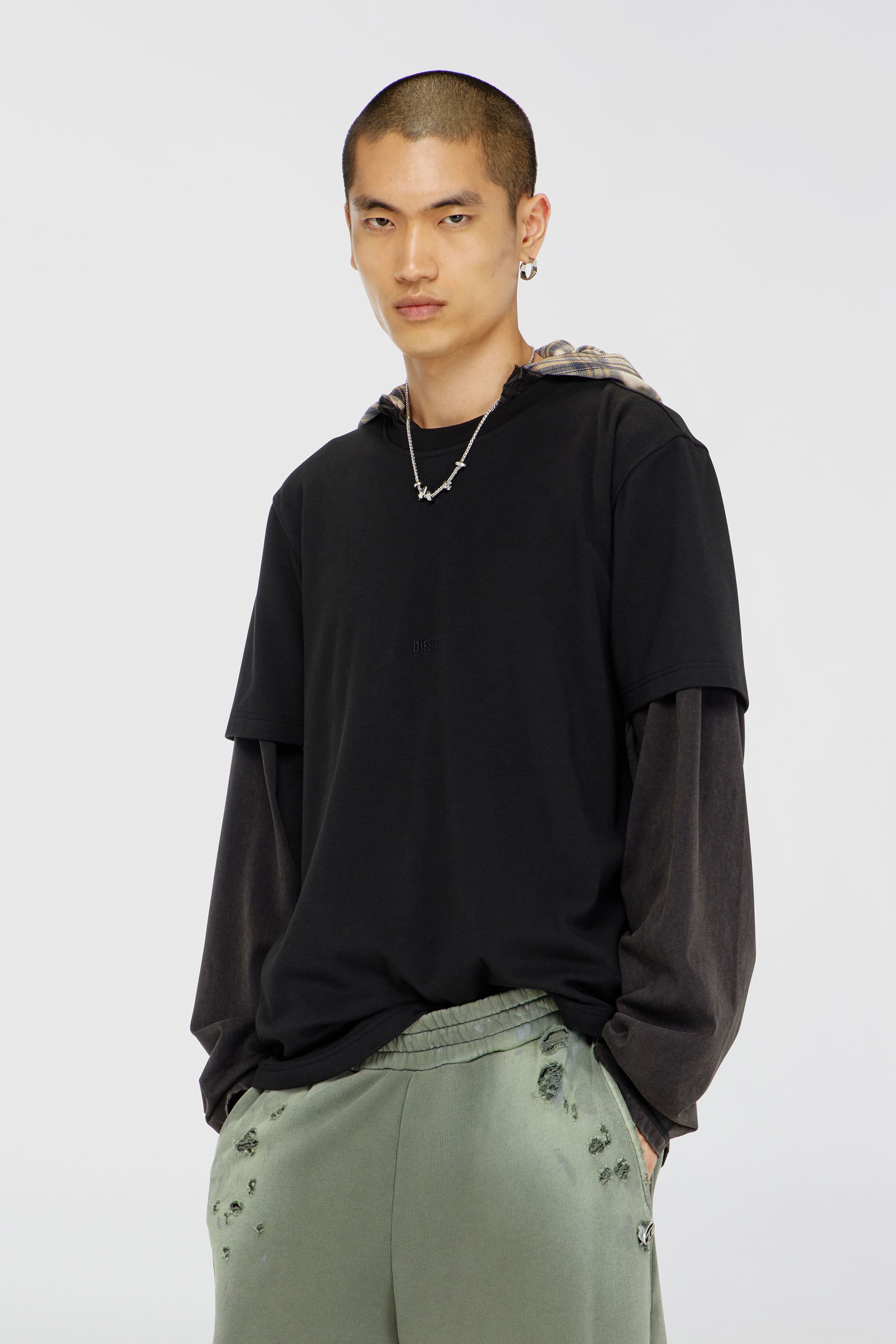 Diesel - T-ADJUST-AA2, Camiseta de interlock de algod&oacute;n con logo bordado Hombre in Negro - 1