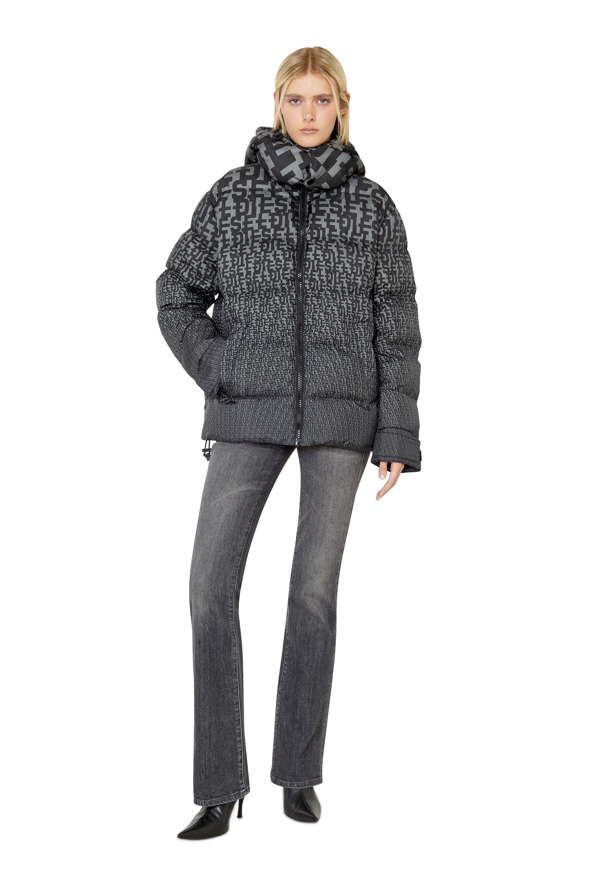 Diesel - 1969 D-Ebbey 09E46 Bootcut and Flare Jeans, Negro/Gris oscuro - Image 5