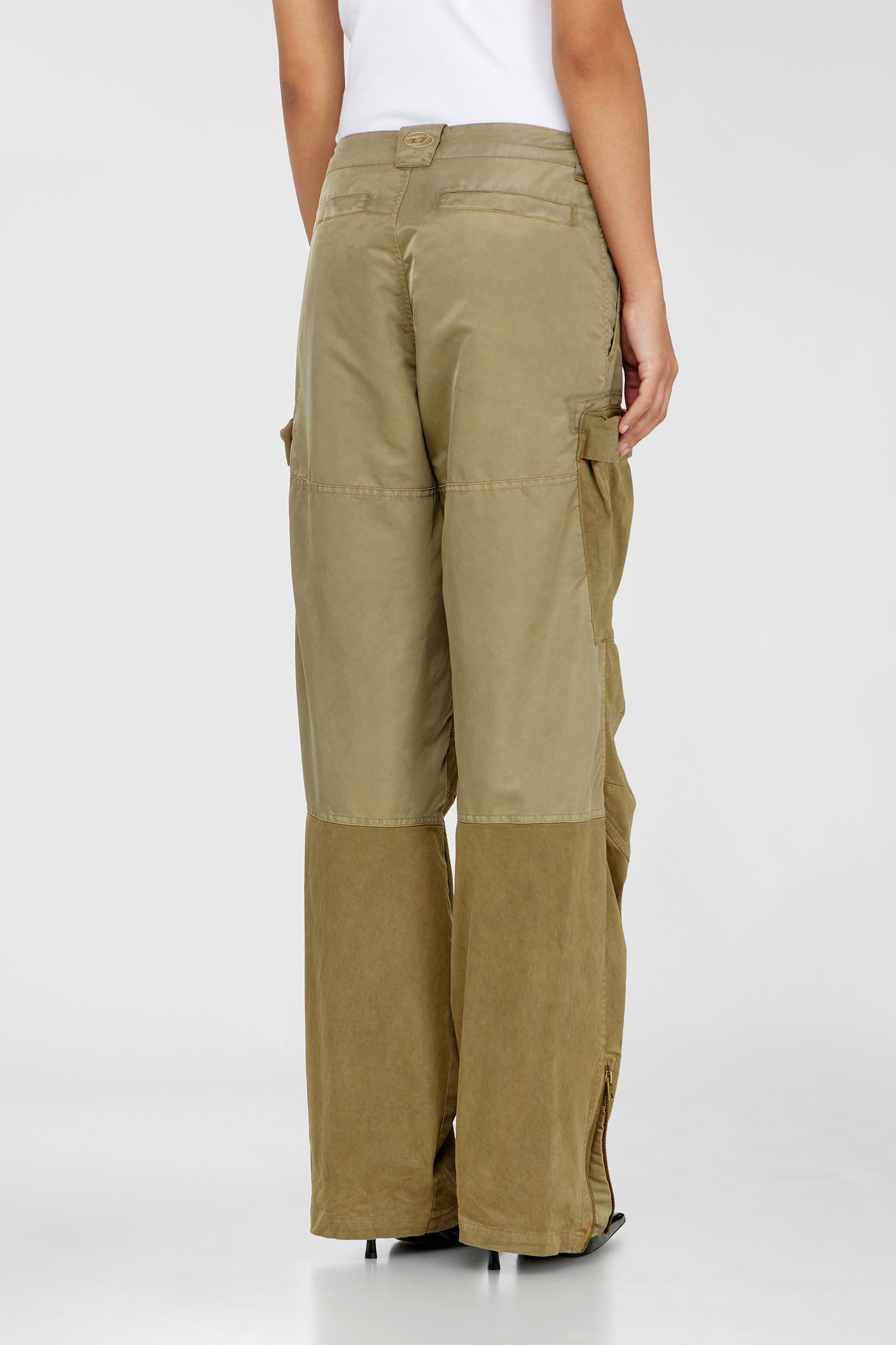 Diesel - P-ARKER, Pantalones cargo de algod&oacute;n y nailon Mujer in Verde - 4