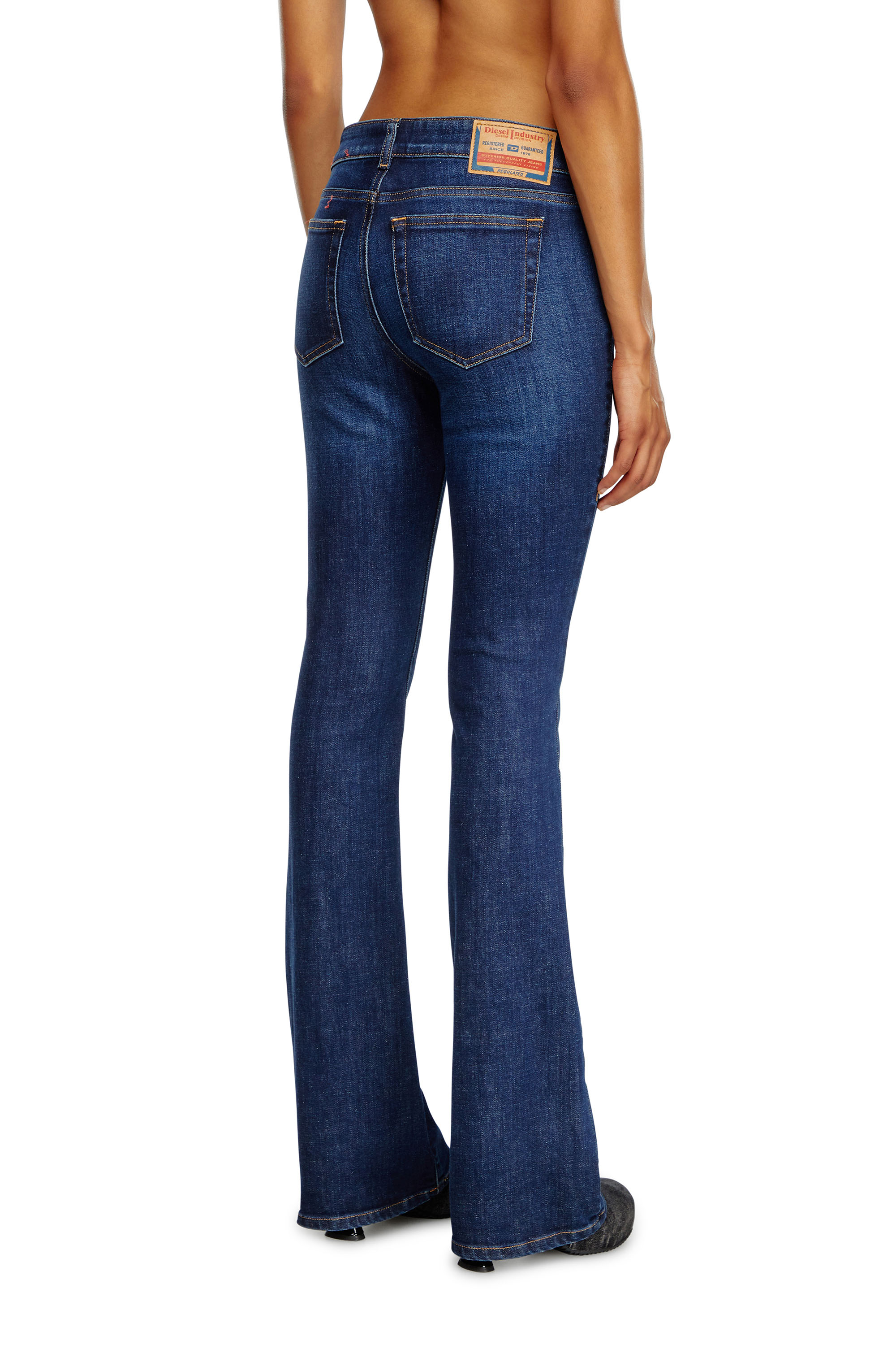 Diesel - Bootcut and Flare Jeans 1969 D-Ebbey 09B90, Azul Oscuro - Image 2