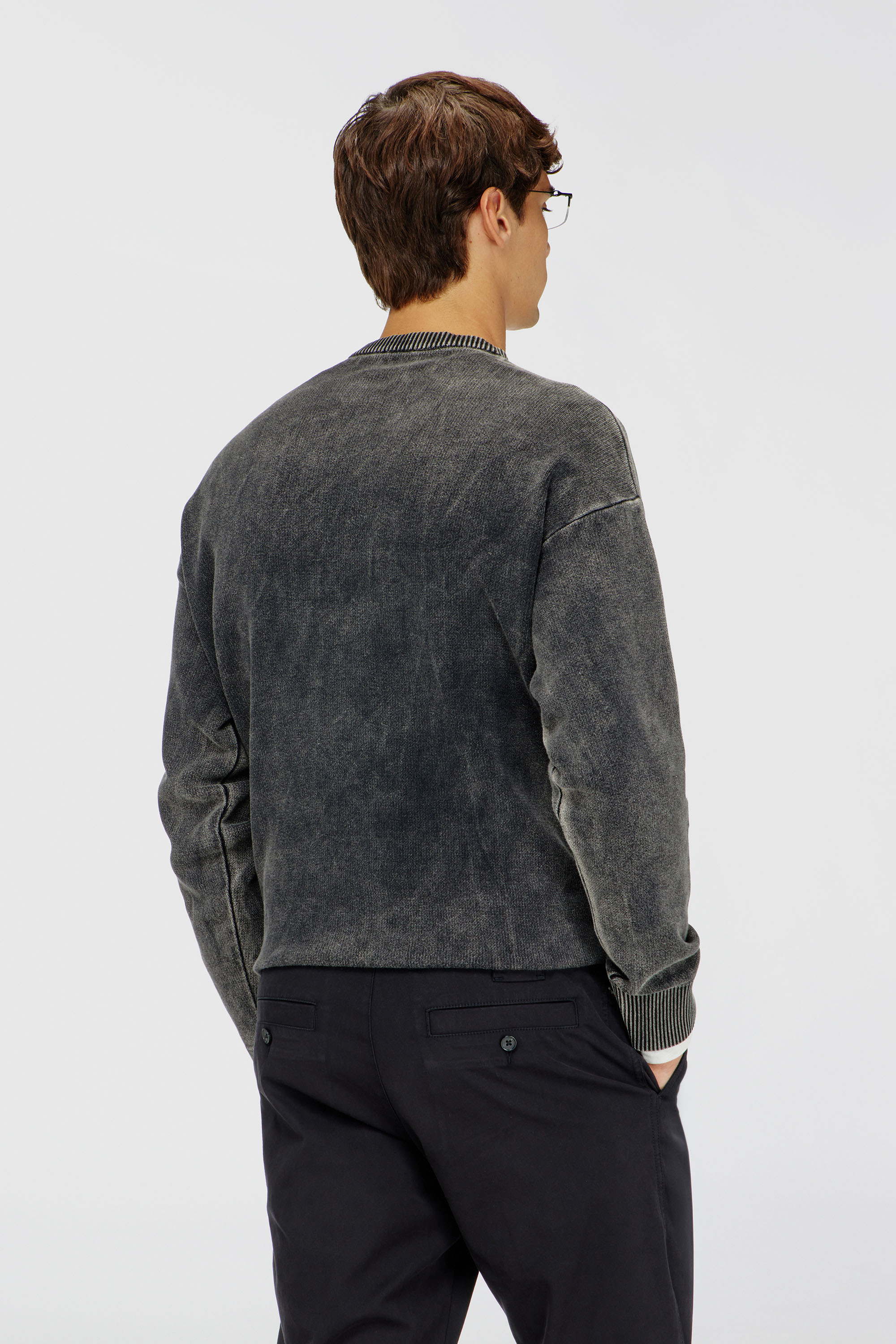Diesel - K-UTTER, Jersey efecto denim con logo Oval D Hombre in Negro - 4