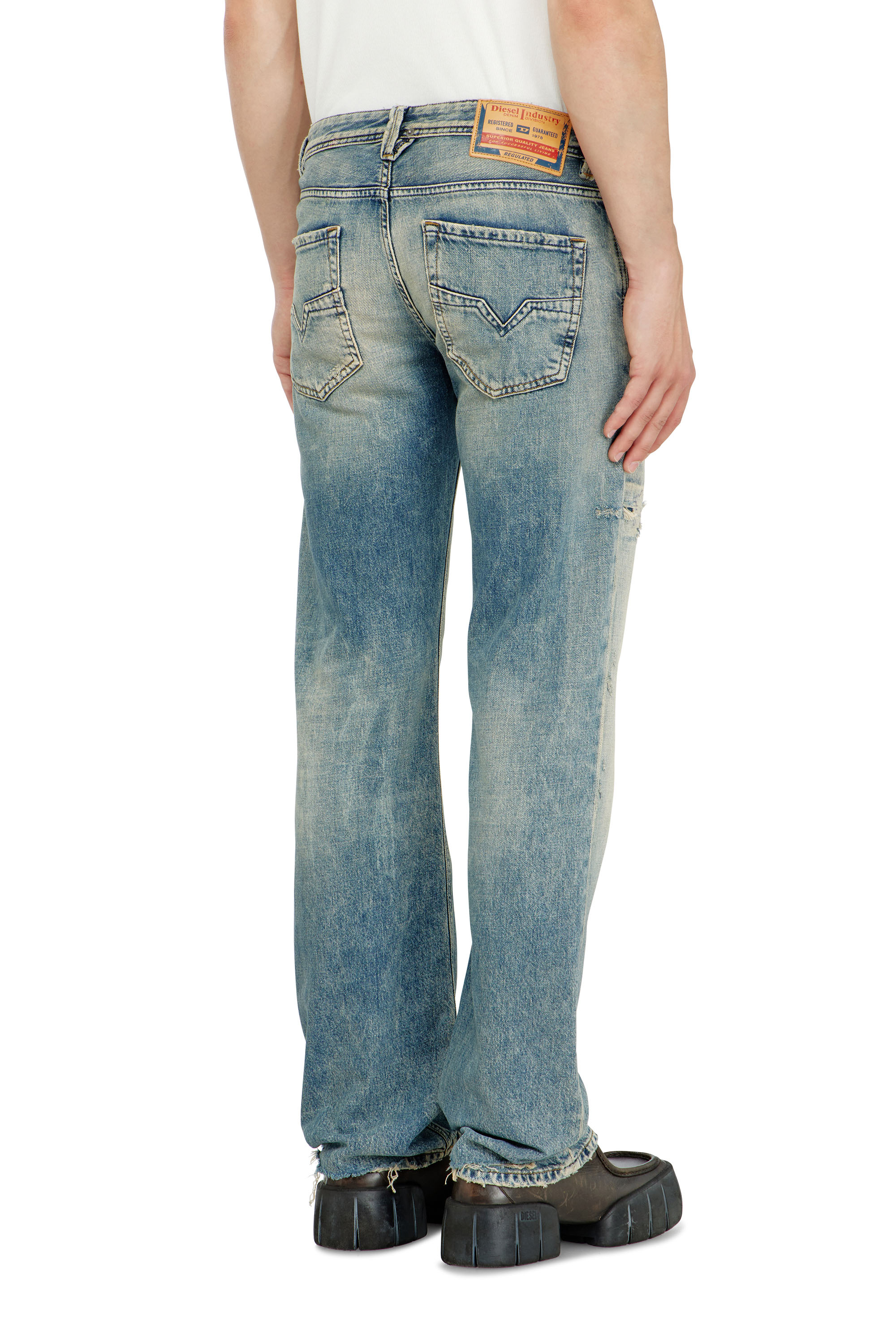 Diesel - Regular Jeans 1985 Larkee 09P62 Hombre, Azul medio - 5
