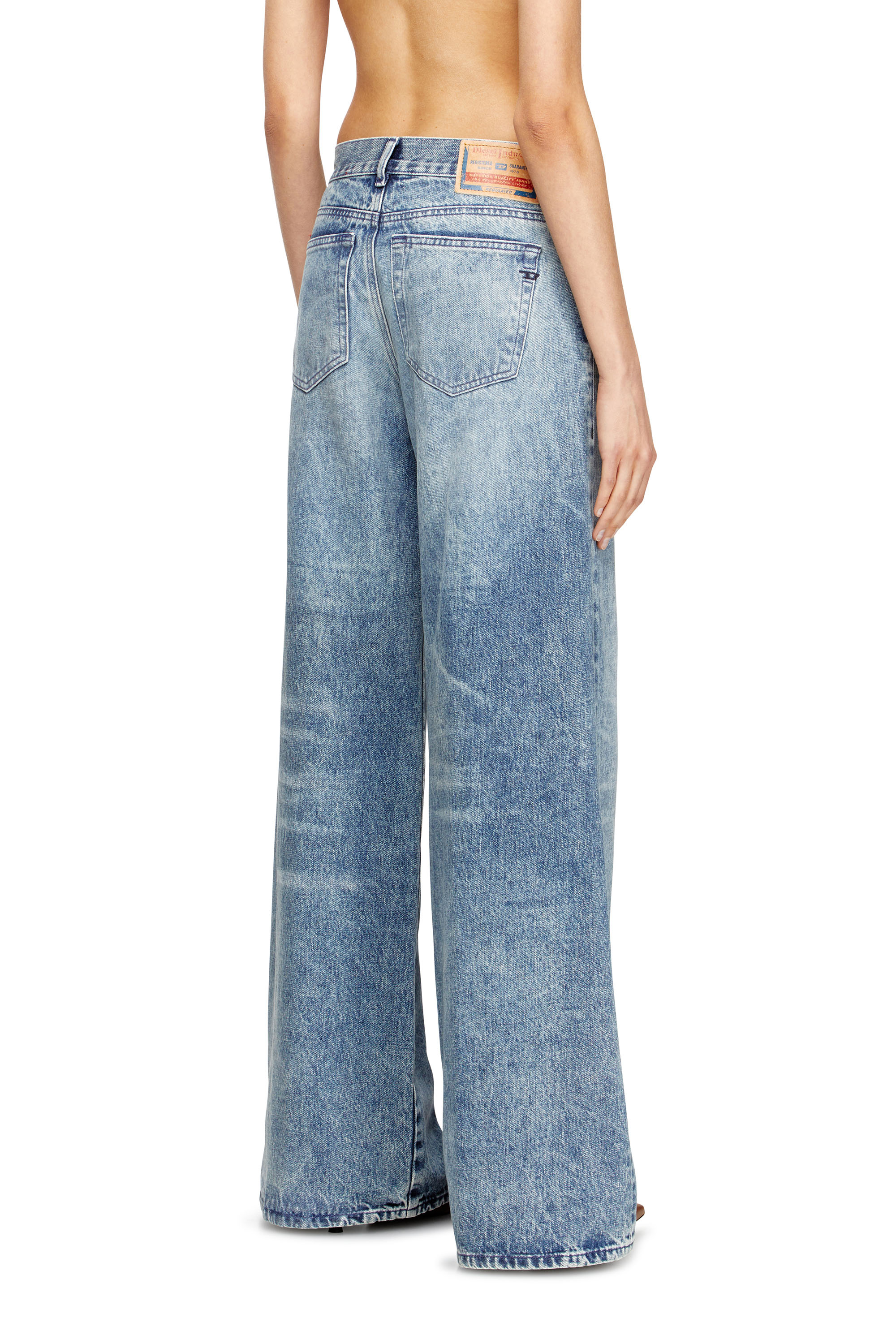 Diesel - Flare Jeans 1978 D-Akemi 007DA Mujer, Azul Claro - 4
