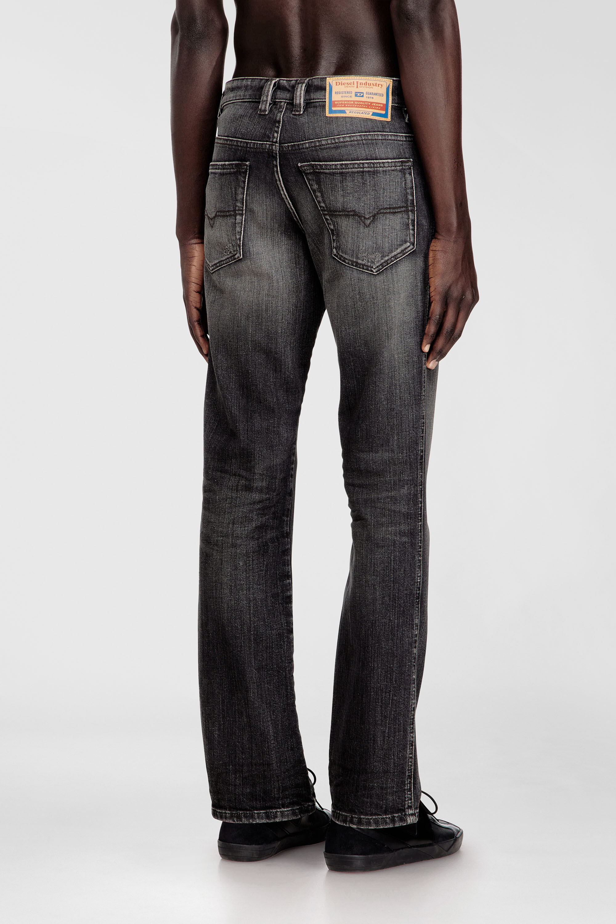 Diesel - Slim Jeans 1993 D-Vyl 0ADBU Hombre, Negro - 3