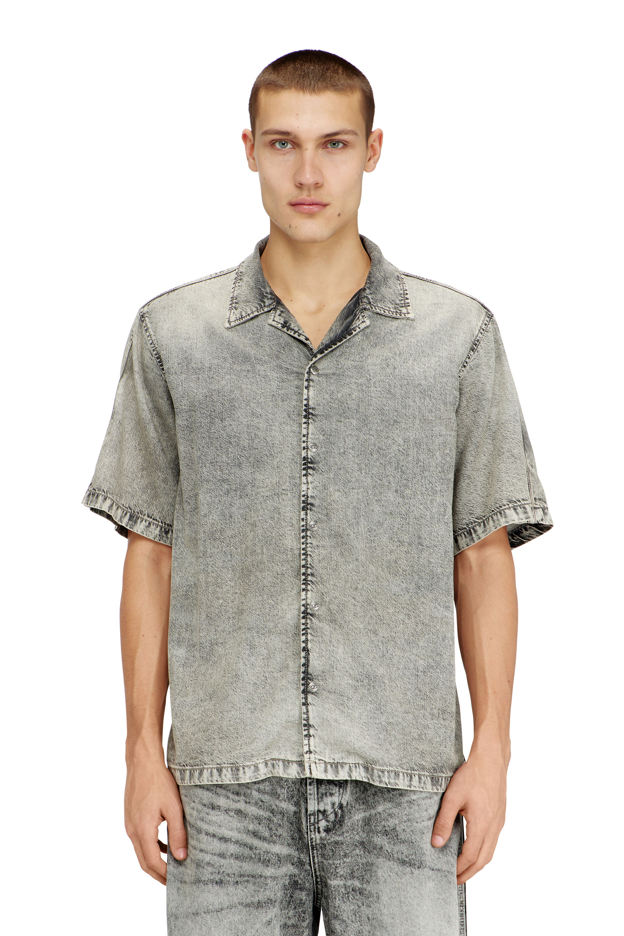 Diesel - D-NABIL-S8, Camisa de manga corta en denim fluido tratado Hombre in ToBeDefined - 1