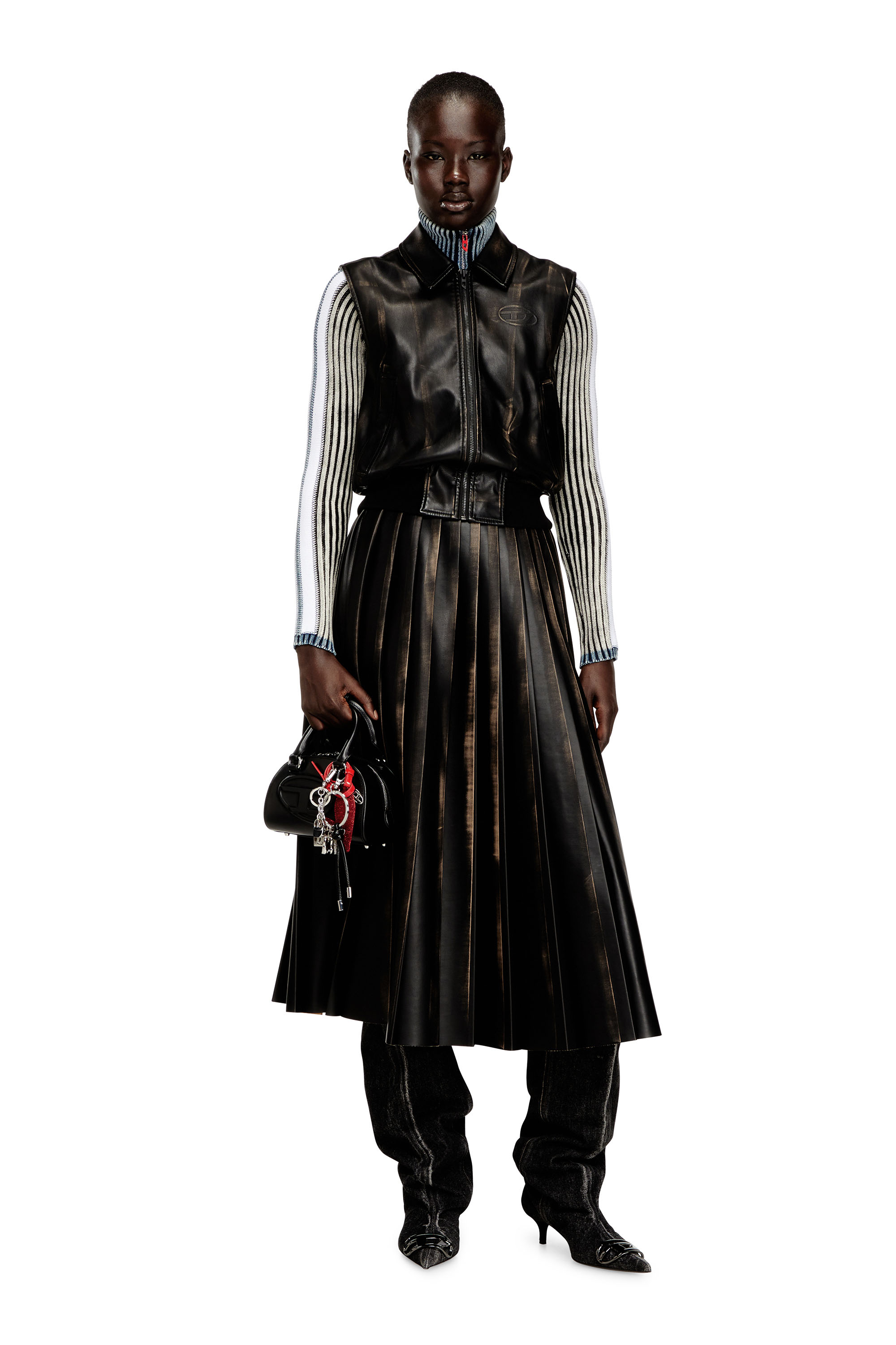 Diesel - G-INKO, Chaleco bomber con efecto desgastado Mujer in Marrón - 1